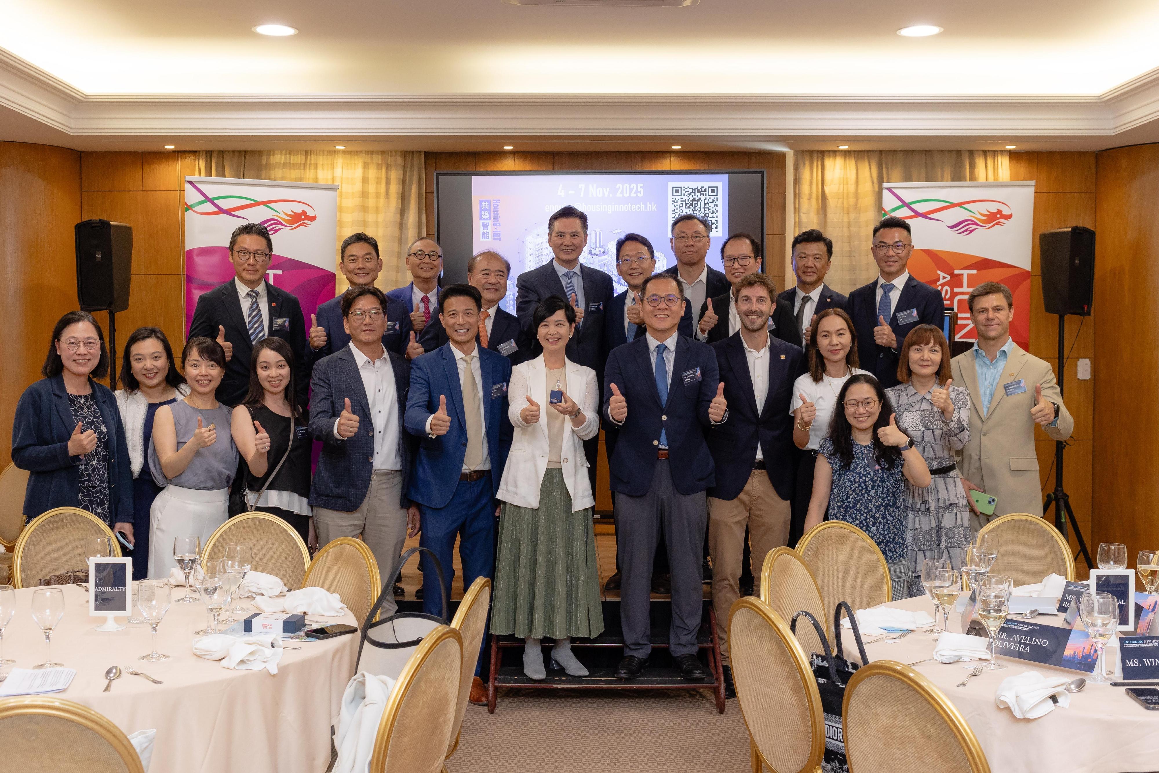 The Secretary for Housing, Ms Winnie Ho, continued her visit to Lisbon, Portugal, yesterday (July 3, Lisbon time) and attended a business luncheon co-organised by the Guangdong-Hong Kong-Macao Greater Bay Area Development Office under the Constitutional and Mainland Affairs Bureau and the Hong Kong Economic and Trade Office in Brussels (HKETO, Brussels). Photo shows Ms Ho (front row, centre); the Commissioner for the Development of the Guangdong-Hong Kong-Macao Greater Bay Area, Ms Maisie Chan (front row, second right); Deputy Representative of HKETO, Brussels Miss Grace Li (front row, second left), and the trade representatives attending the business luncheon.