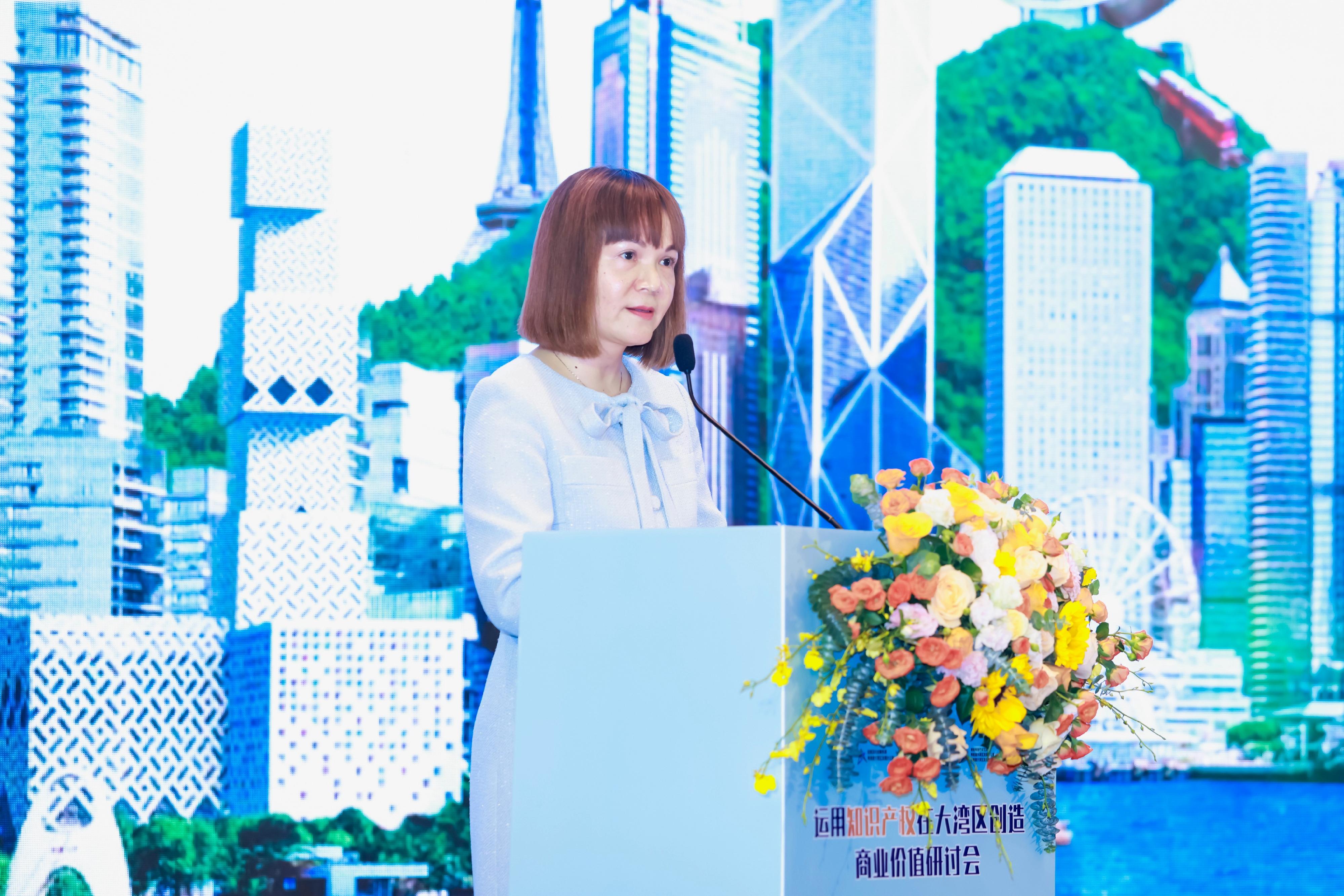 The Commissioner for the Development of the Guangdong-Hong Kong-Macao Greater Bay Area, Ms Maisie Chan, delivers opening remarks at the seminar on Creating Business Value through Intellectual Property in the Guangdong-Hong Kong-Macao Greater Bay Area in Guangzhou today (July 10).
