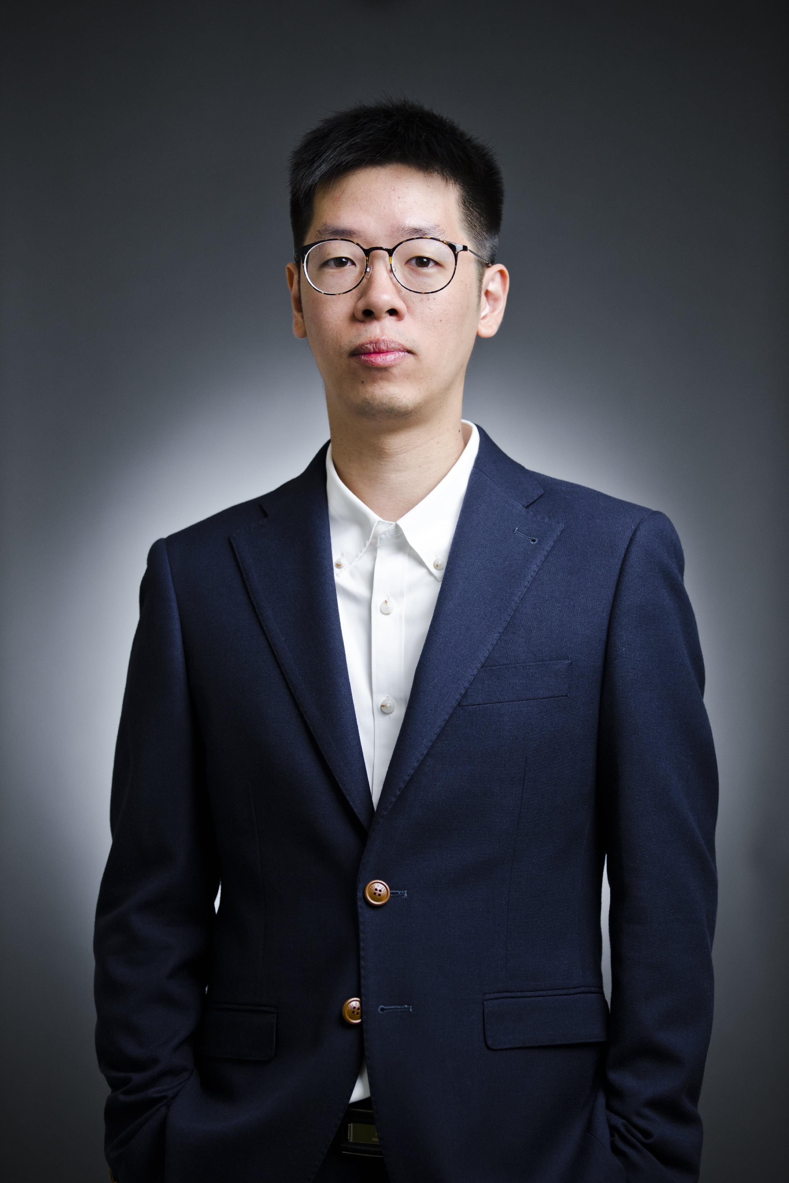The Leisure and Cultural Services Department will present a cross-cultural music lecture series entitled "When Chinese landscape painting meets Western classical music" from September to October. Photo shows the host of the lectures and music critic William Ting.
