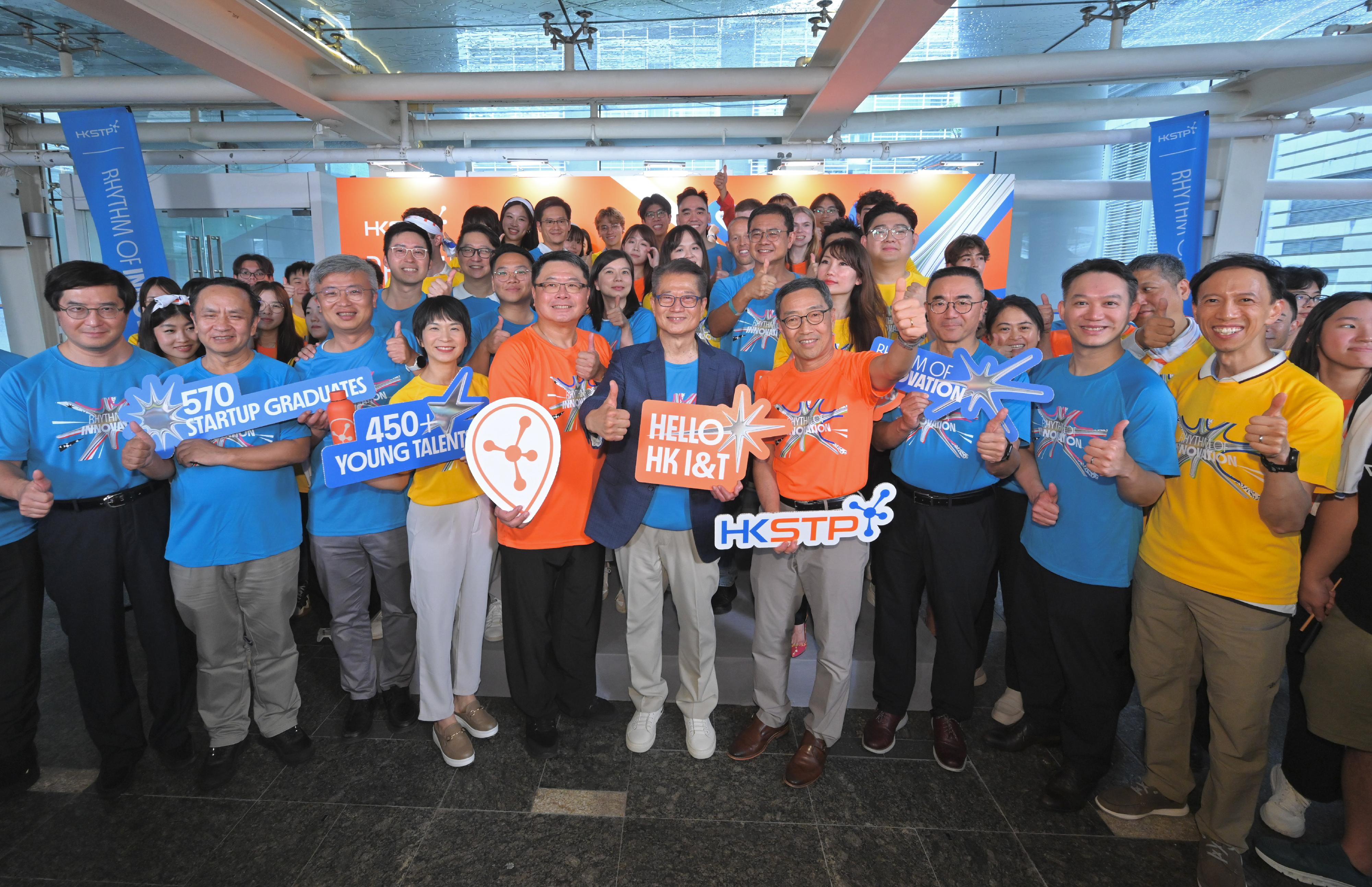 The Financial Secretary, Mr Paul Chan, attended Rhythm of Innovation today (July 18). Photo shows (first row, from fifth left) the Chairman of the Hong Kong Science and Technology Parks (HKSTP) Corporation, Dr Sunny Chai; Mr Chan; the Chief Executive Officer of the HKSTP, Mr Albert Wong, and other guests at the event.