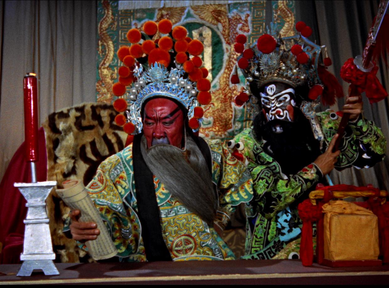 The Hong Kong Film Archive of the Leisure and Cultural Services Department will present a programme entitled "Cantonese Opera Films: The Legend of Guan Gong" from August 30 to September 7, featuring five Cantonese opera films in the 1950s and 1960s starring virtuosos. Photo shows a film still of "Drowning Seven Armies" from "An Ideal Couple" (1960). (Courtesy of Sil-Metropole Organisation Limited)