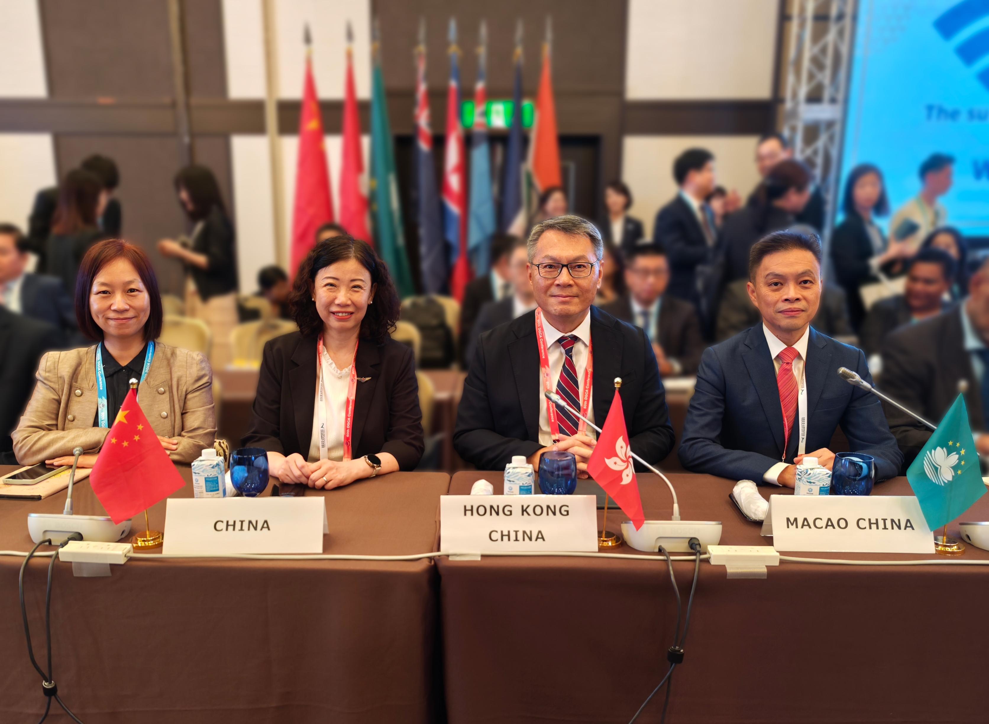The 60th Conference of Directors General of Civil Aviation, Asia and Pacific Regions was held in Sendai, Japan, from July 28 to August 1. The Director-General of Civil Aviation of Hong Kong, Mr Victor Liu (second right), led a Hong Kong delegation to attend the Conference. Mr Liu is pictured with the Deputy Administrator of the Civil Aviation Administration of China (CAAC), Ms Liang Nan (second left); the Deputy Director-General of the Department of International Affairs of the CAAC, Ms Tao Yehong (first left); and the President of the Civil Aviation Authority of the Macao Special Administrative Region, Mr Stanley Pun (first right), at the conference.