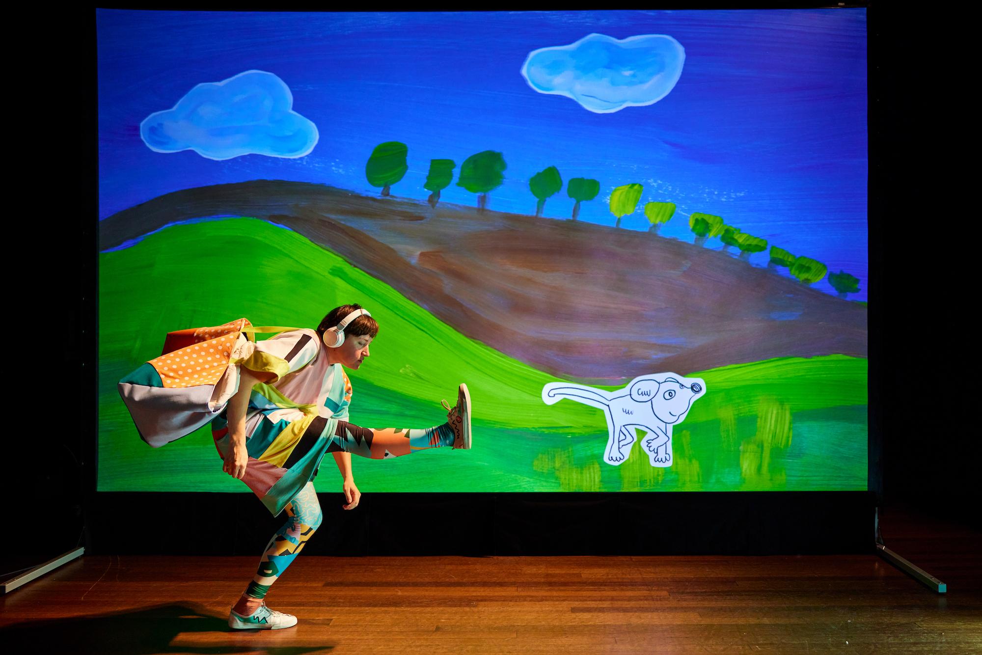 The interactive multimedia theatre "Home" will be staged in August. Through engaging storytelling, vibrant animation and gentle music, audiences are encouraged to reflect on the true meaning of home. (Source of photo: Hans Boddeke)


