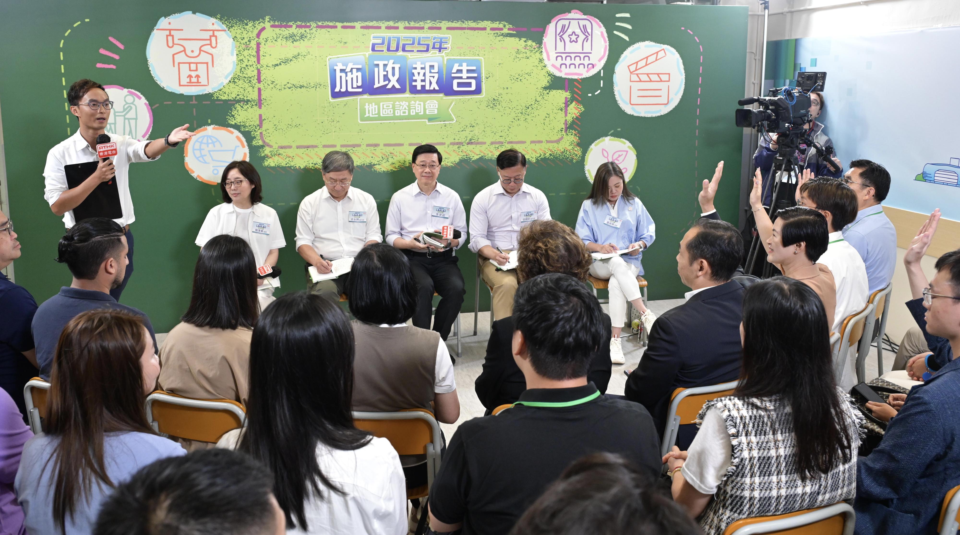 The Chief Executive, Mr John Lee, attended the second 2025 Policy Address District Forum with some Principal Officials this morning (August 3) to listen to views and suggestions from local community members on the upcoming Policy Address. Photo shows (from left) the Secretary for Development, Ms Bernadette Linn; the Deputy Chief Secretary for Administration, who is undertaking the duties of the Secretary for Housing, Mr Cheuk Wing-hing; Mr Lee; the Deputy Secretary for Justice, Dr Cheung Kwok-kwan, and the Secretary for Culture, Sports and Tourism, Miss Rosanna Law, listening to views from the public at the consultation session.
