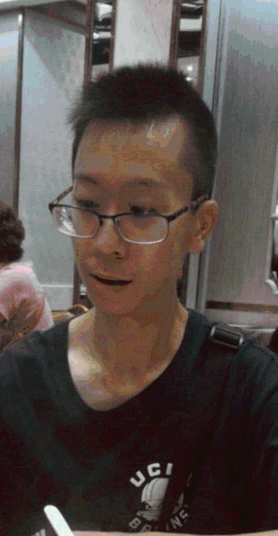 Liu Wai-lun, aged 35, is about 1.75 metres tall, around 55 kilograms in weight and of thin build. He has a pointed face with yellow complexion and short black hair.