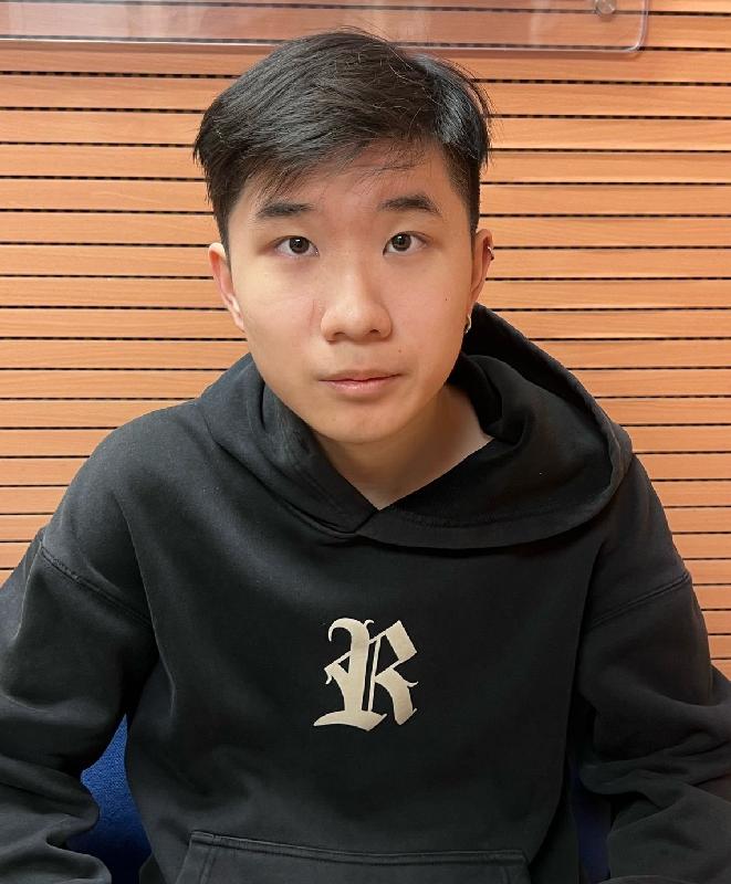 十六歲男童張希朗身高約一點六三米，體重約五十五公斤，瘦身材，尖面型，黃皮膚及蓄短黑直髮。他最後露面時身穿黑色連帽衛衣、黑色短褲及黑色波鞋。
