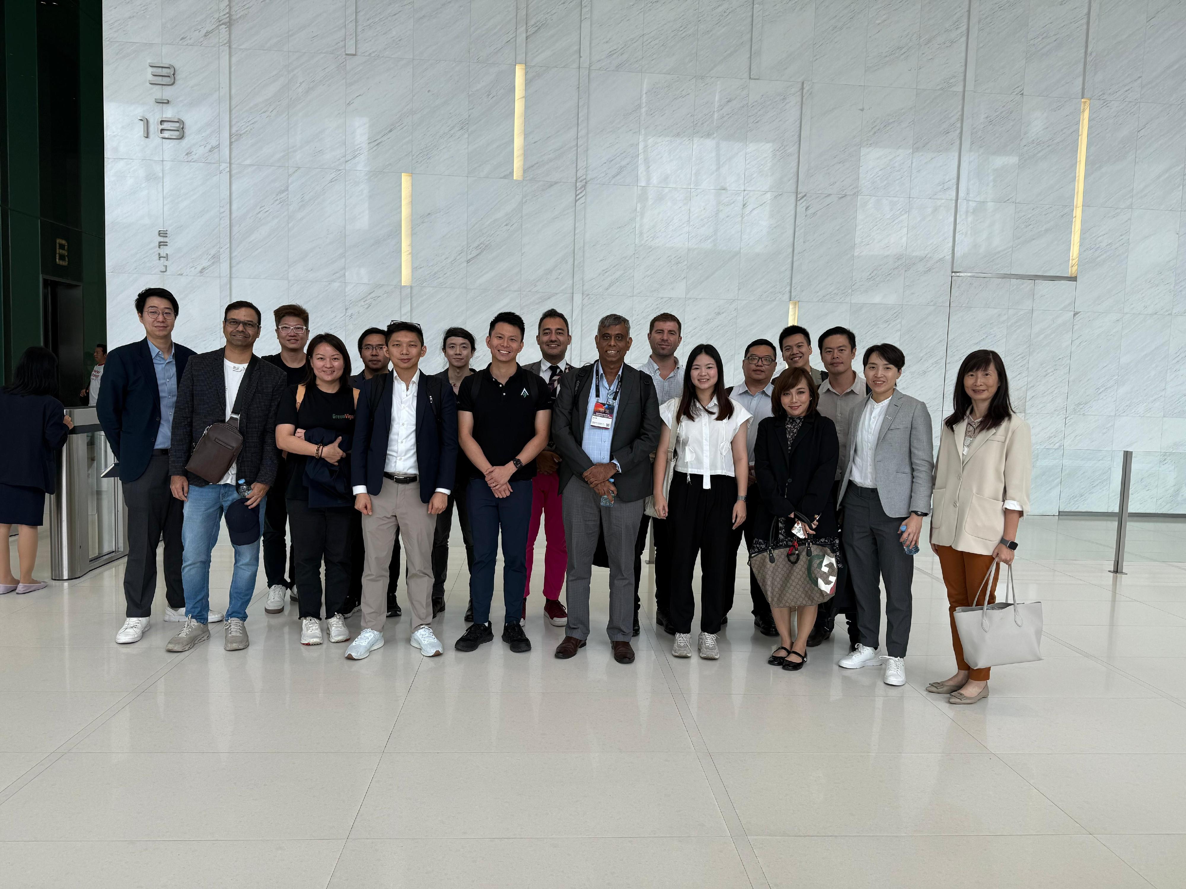 代表團於八月六日拜訪四家泰國領先企業及創投機構——Magnolia Quality Development Corporation Limited、ECG Ventures、All Seasons Property 及 Asset World Corporation。