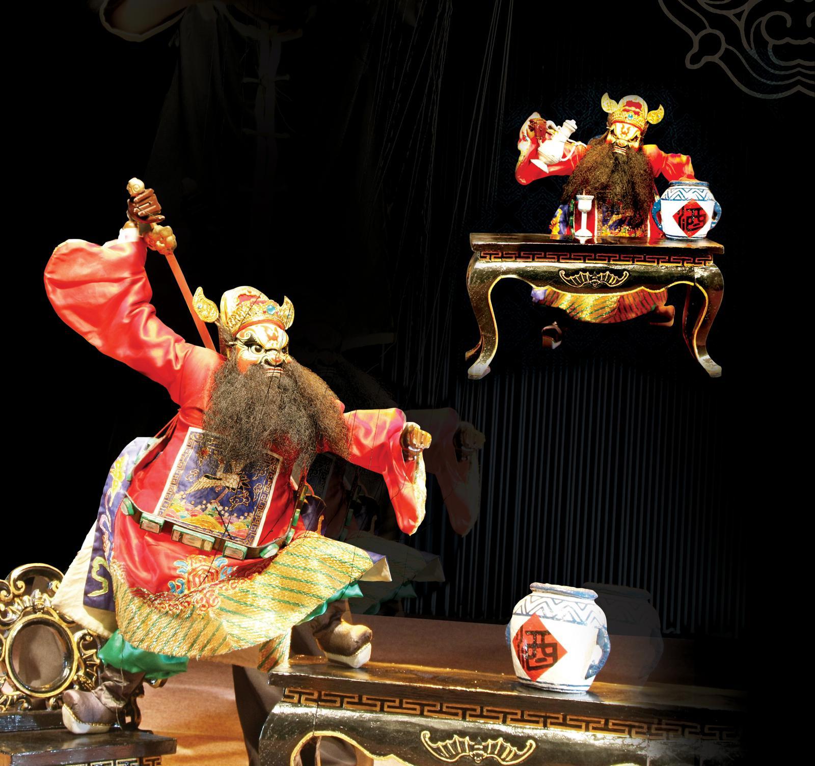 The Quanzhou Marionette Show Inheritance and Protection Center will perform "Ancient Chinese Puppetry with Timeless Charm" at the Chinese Cultural Festival 2025 in September. Photo shows a scene from "The Drunkenness of Zhong Kui".
