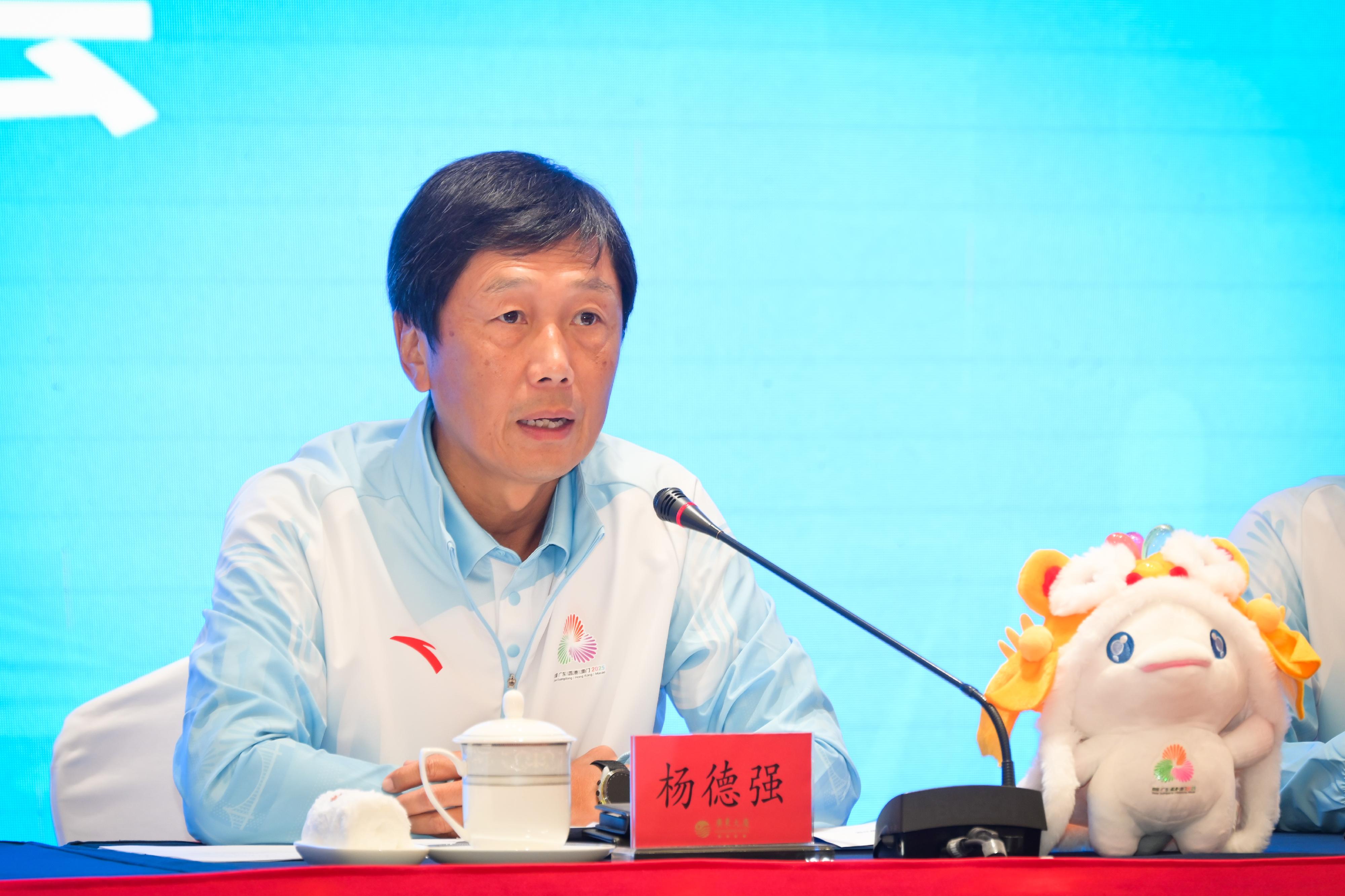 The Organising Committees of the 15th National Games and the 12th National Games for Persons with Disabilities and the 9th National Special Olympic Games today (August 13) held a press conference themed "Join us to enjoy the National Games" in Guangzhou to announce the ticketing arrangements for Guangdong, Hong Kong and Macao. Photo shows the Head of the National Games Coordination Office (Hong Kong), Mr Yeung Tak-keung, speaking at the press conference. 