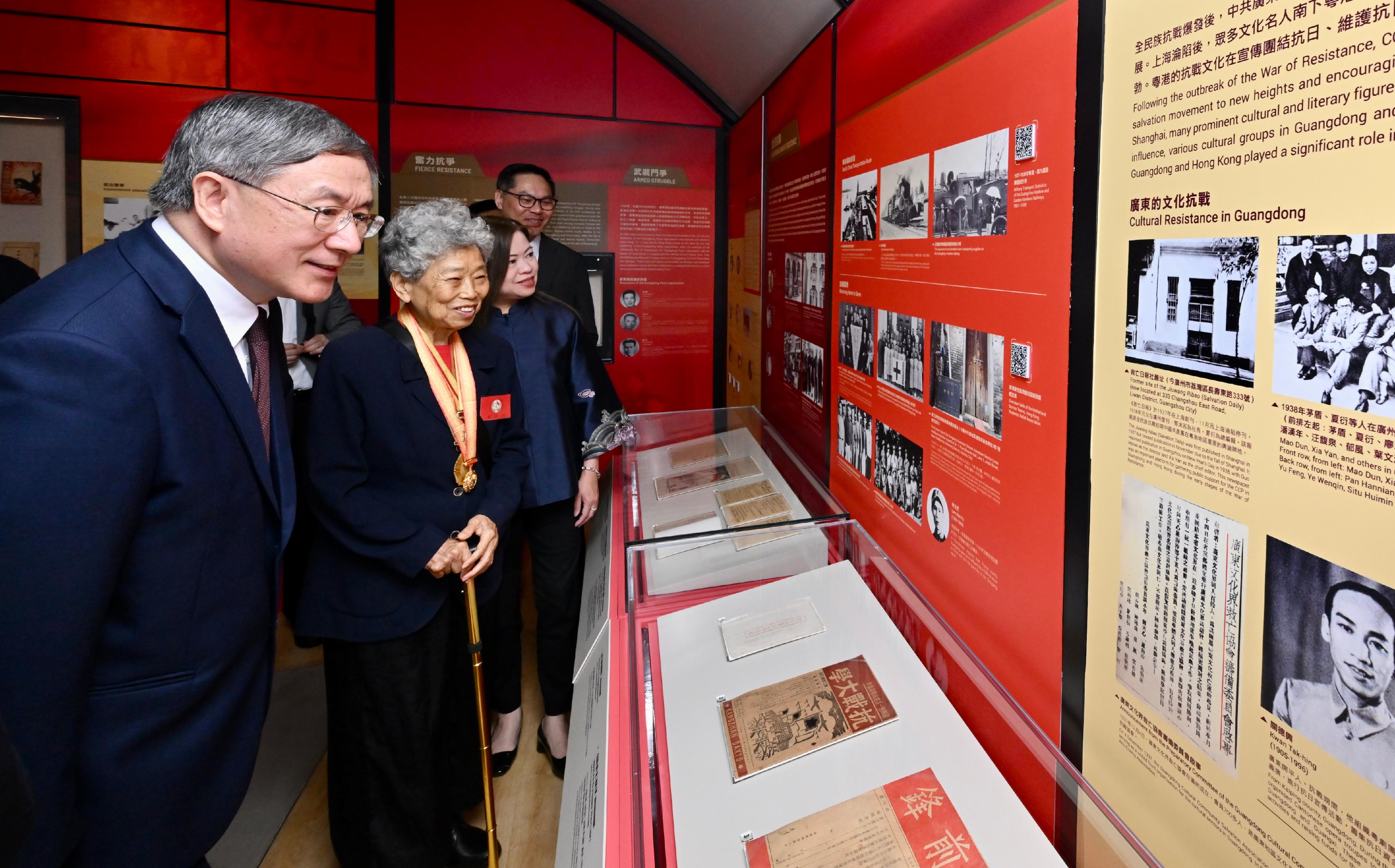 The "Standing Together for Peacebuilding: Commemorating the 80th Anniversary of Victory in the War of Resistance in Guangdong and Hong Kong" exhibition will be staged at the Hong Kong Museum of the War of Resistance and Coastal Defence from tomorrow (August 29) to July 8, 2026. Photo shows (from left) the Deputy Chief Secretary for Administration, Mr Cheuk Wing-hing; the President of the Society of Veterans of the Original Hong Kong Independent Battalion of the Dongjiang Column, Ms Lam Chun; the Secretary for Culture, Sports and Tourism, Miss Rosanna Law; and the Head of the Chinese Culture Promotion Office, Mr Terence Cheung, touring at the exhibition gallery after the opening ceremony today (August 28).