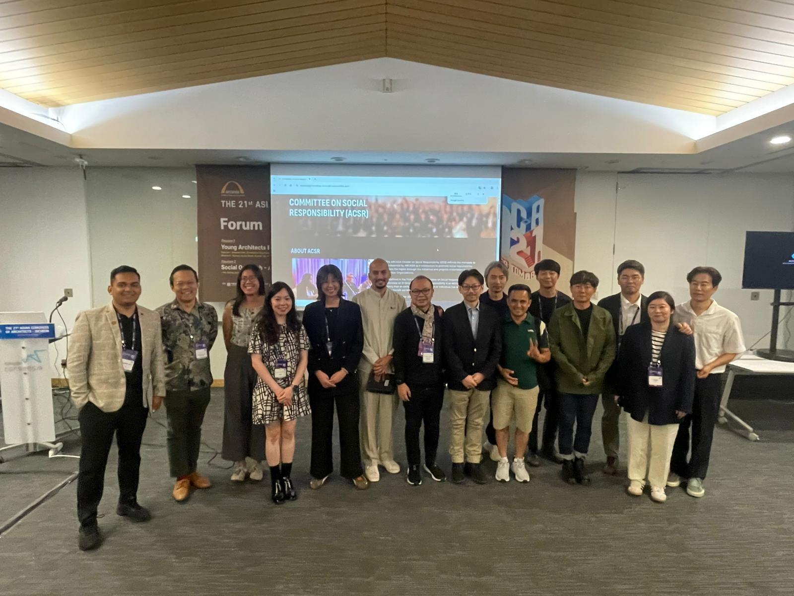 The Hong Kong Economic and Trade Office in Tokyo, in collaboration with the Hong Kong Institute of Architects, organised an outreach and professional exchange mission to Incheon, Korea, from September 10 to 14. The delegation took part in the Architects Regional Council Asia 21st Asian Congress of Architects, alongside professional bodies from around the world. Photo shows a representative of the Hong Kong Institute of Architects (fourth left) taking part in the Young Architects Exchange Forum titled "Emerging Voices of Asia" held this afternoon (September 12) to exchange views with fellow speakers and participants and share professional insights and experiences.