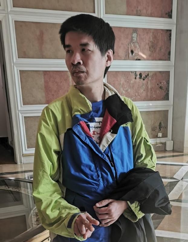 四十六歲男子車曉運身高約一點六五米，瘦身材，尖面型，黃皮膚及蓄短黑髮。他最後露面時身穿紅色長袖外套、藍色牛仔褲及黑色運動鞋。
