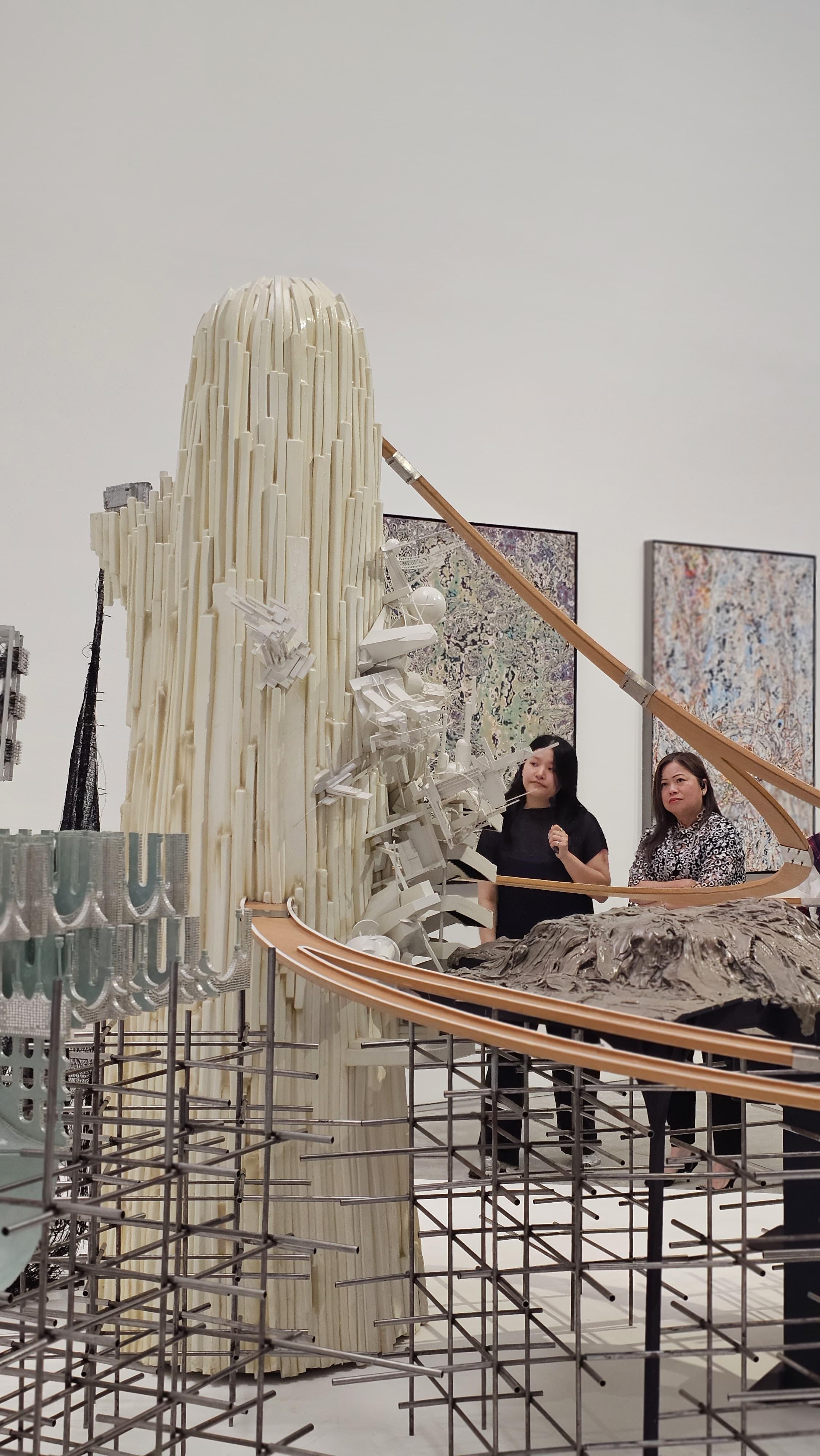 The Secretary for Culture, Sports and Tourism, Miss Rosanna Law (right), today (September 26) visited the Leeum Museum of Art in Seoul, Republic of Korea.