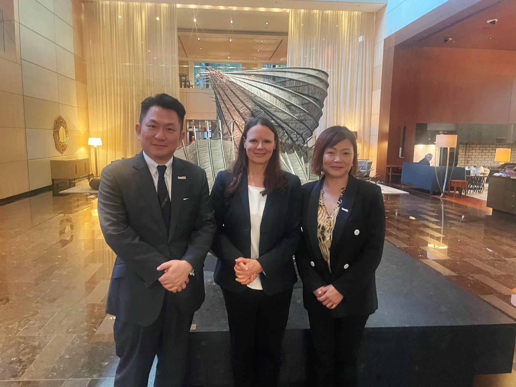 The Global Head of Family Office at Invest Hong Kong, Mr Jason Fong, yesterday (September 25) concluded a European mission spanning London, Zurich, Geneva and Milan, where he led a delegation to highlight Hong Kong's strengths as a leading global family office hub. Photo shows Mr Fong (left) meeting with the Director of Bernina Bioinvest, Dr Bettina Ernst (centre).