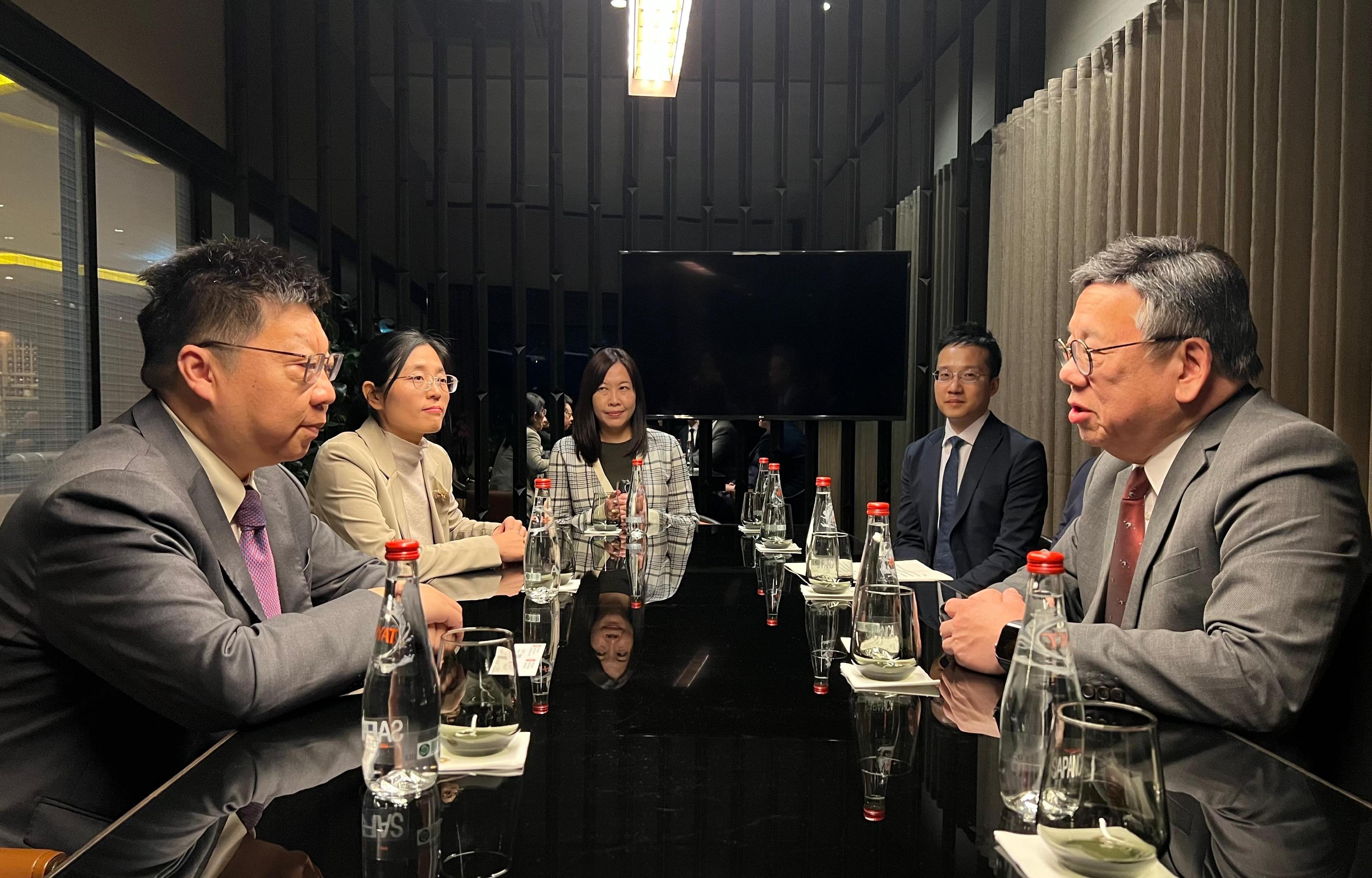 The Secretary for Commerce and Economic Development, Mr Algernon Yau, on his visit to Istanbul, Türkiye, on October 20 (Istanbul time) promoted Hong Kong's unparalleled advantages and its role as a springboard to foster two-way investment and trade with a view to strengthening the partnership between Hong Kong and Türkiye. Photo shows Mr Yau (first right) meeting with the Chinese Consul-General in Istanbul, Mr Wei Xiaodong (first left), to keep him abreast of Hong Kong's latest developments and efforts to deepen international co-operation and exchange before attending a business promotion dinner organised by Invest Hong Kong and the Hong Kong Trade Development Council. 