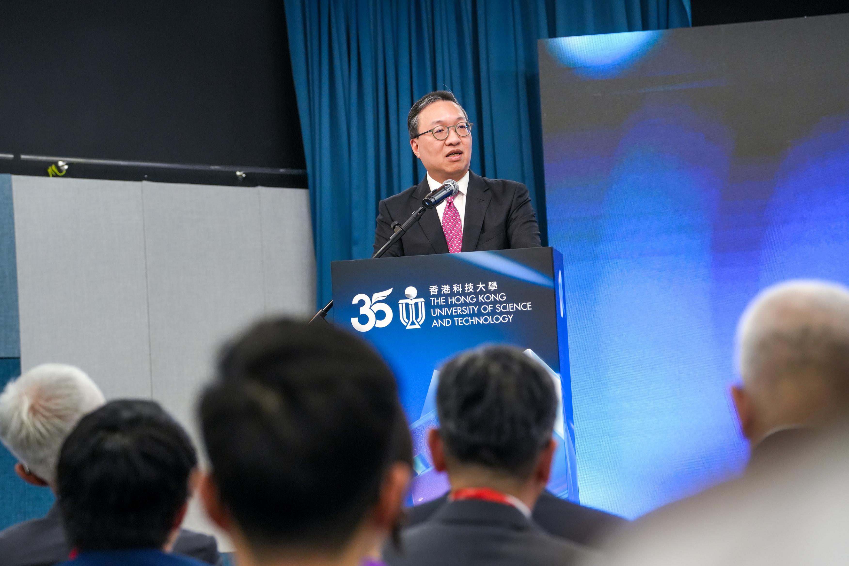 The Secretary for Justice, Mr Paul Lam, SC, speaks at the High-Level Forum on Generative AI Governance and Cultural Co-Creation today (October 30).