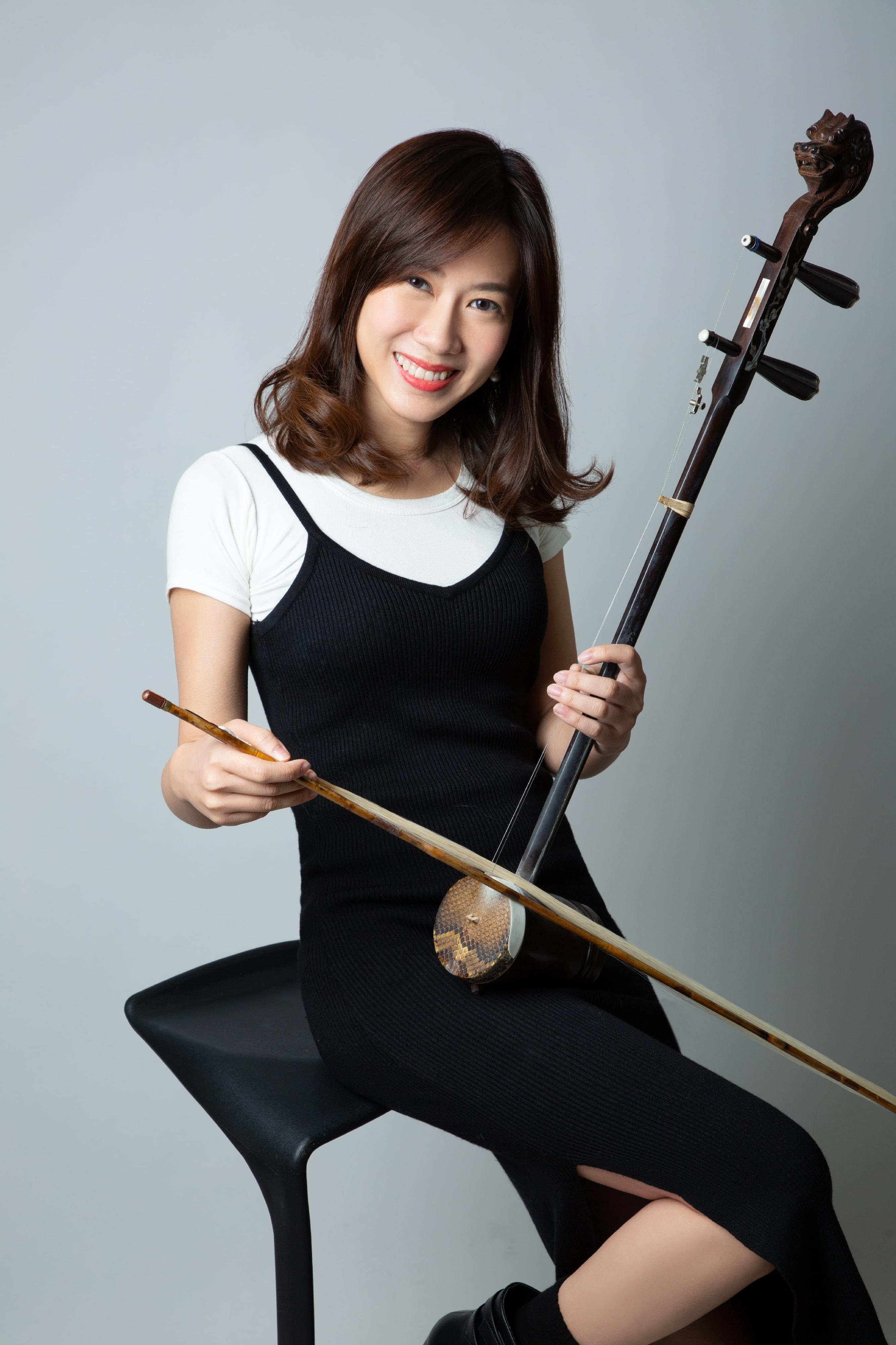The Leisure and Cultural Services Department's "Hong Kong Artists" Series will present a guzheng recital by Grammy Yeung in December. Photo shows huqin player Chan Pik-sum.