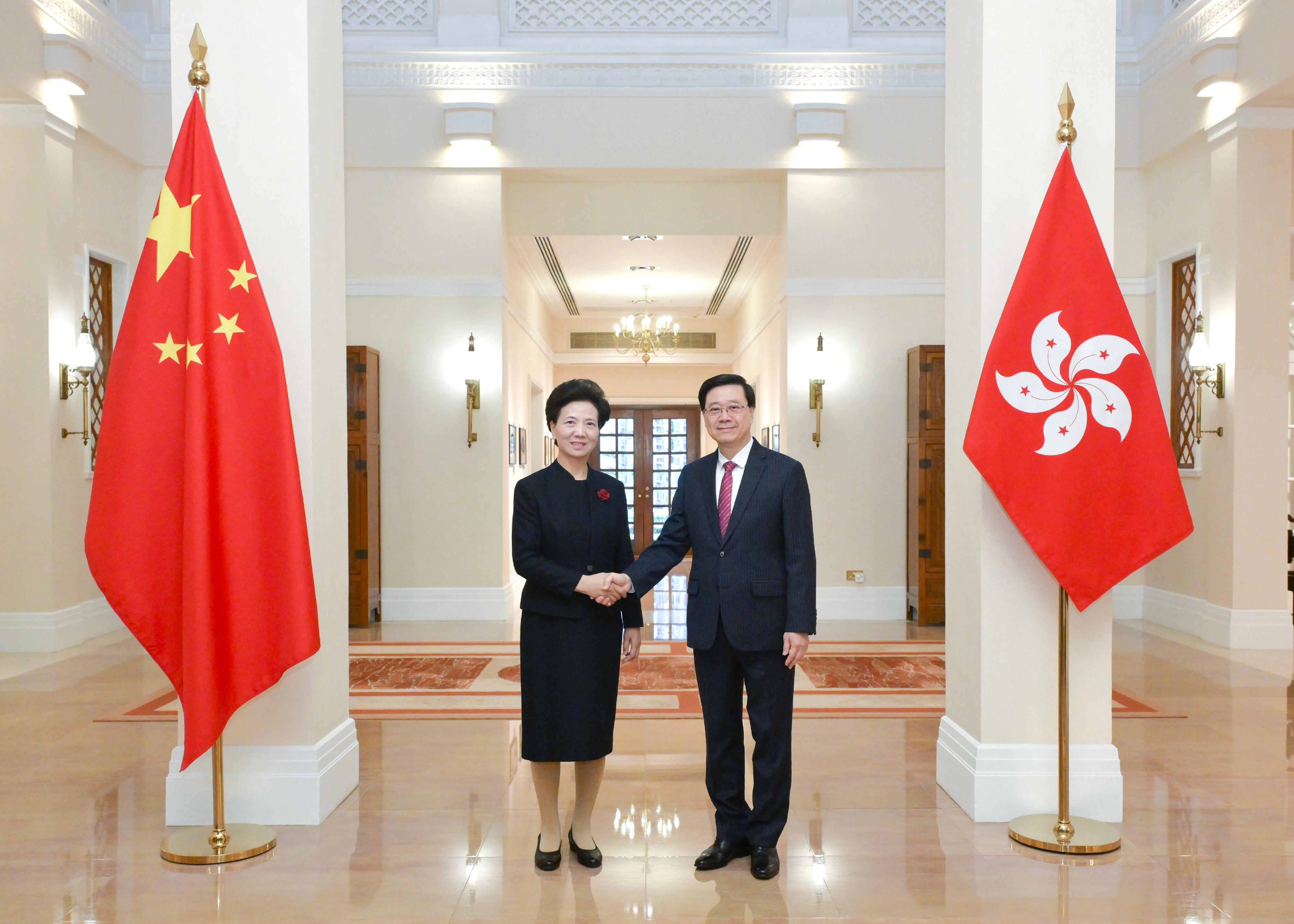 The Chief Executive, Mr John Lee (right), meets with State Councillor Ms Shen Yiqin (left) at Government House today (November 11).