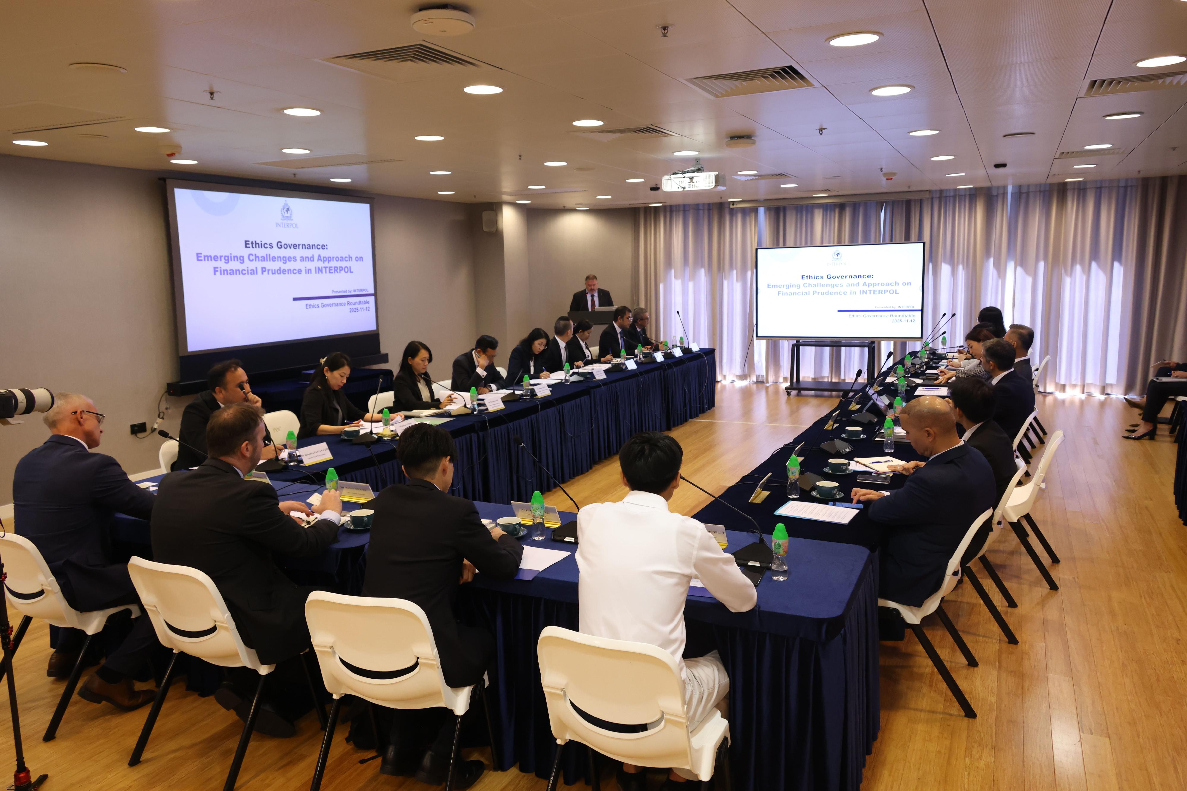 The Hong Kong Police Force held its inaugural Ethics Governance Roundtable in Hong Kong today (November 12). Photo shows Co-ordinator of the Office of Internal Oversight of INTERPOL, Mr Rody Butler, giving a presentation at the meeting.