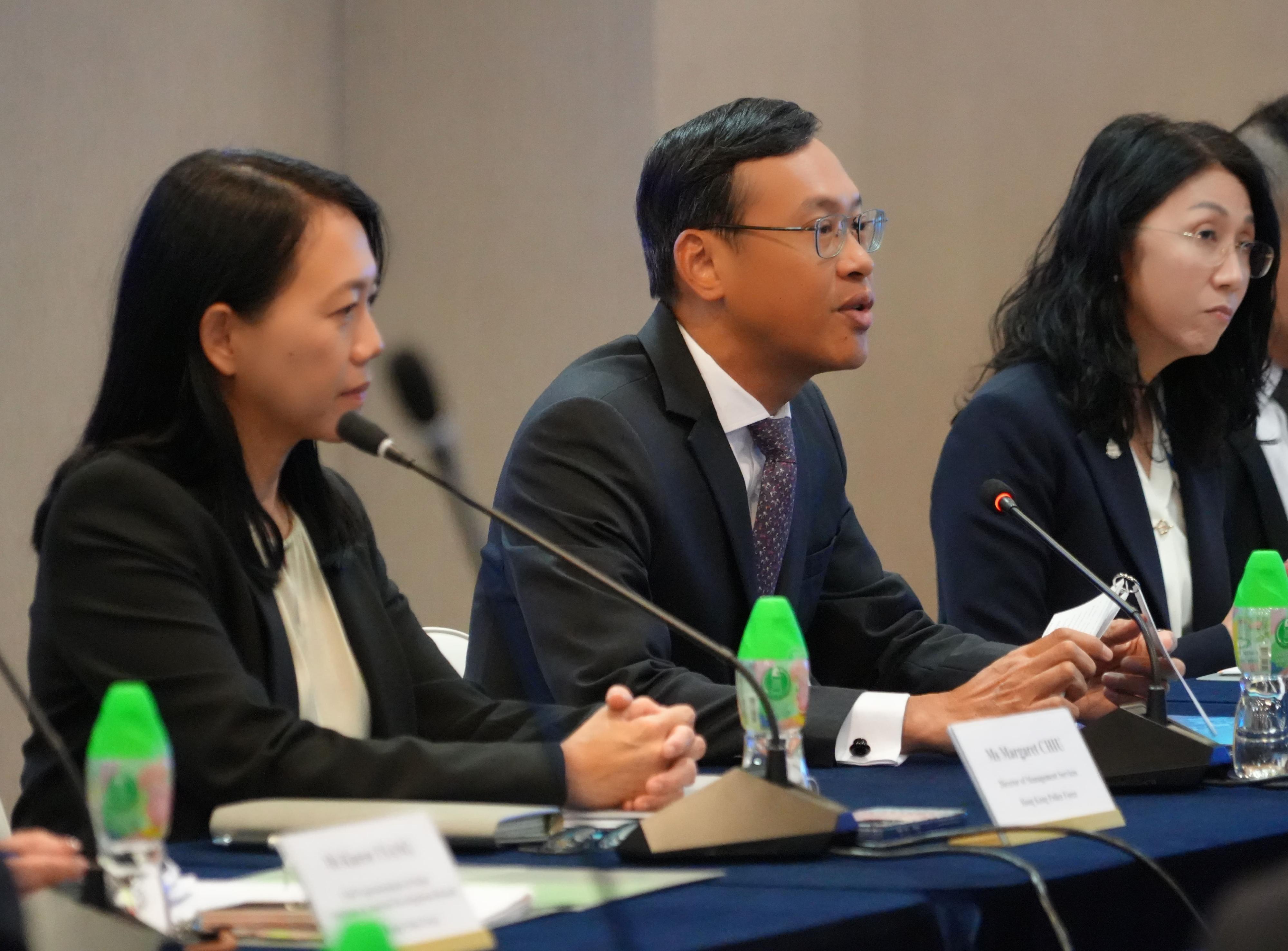 The Hong Kong Police Force held its inaugural Ethics Governance Roundtable in Hong Kong today (November 12). Photo shows Deputy Commissioner of Police (Management), Mr Chan Joon-sun (centre), giving his opening remarks and elaborating ethics governance at the meeting.