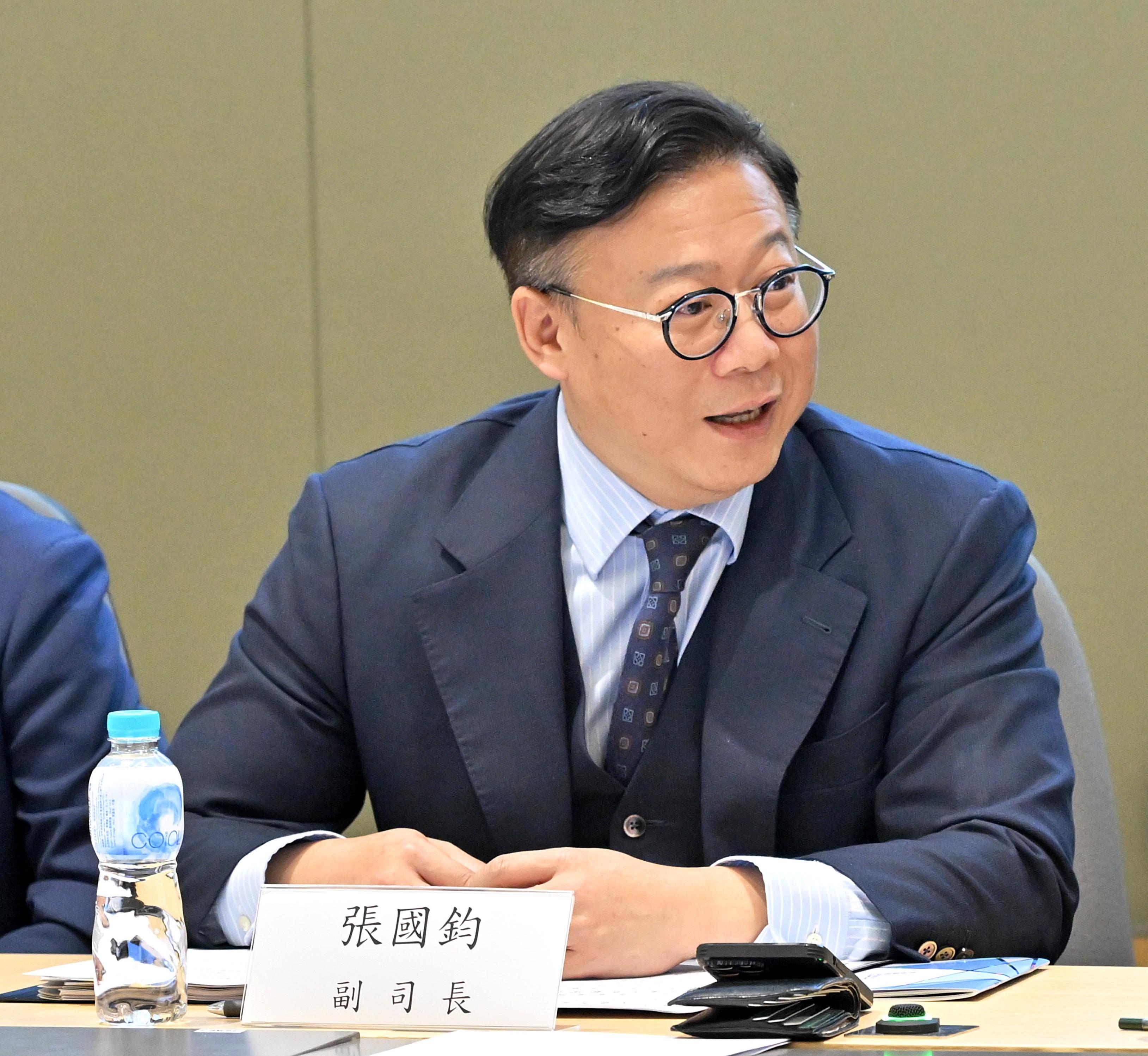 The Deputy Secretary for Justice, Dr Cheung Kwok-kwan, today (December 9) hosted the seventh Guangdong-Hong Kong-Macao Greater Bay Area Legal Departments Joint Conference. Photo shows Dr Cheung speaking at the Joint Conference.