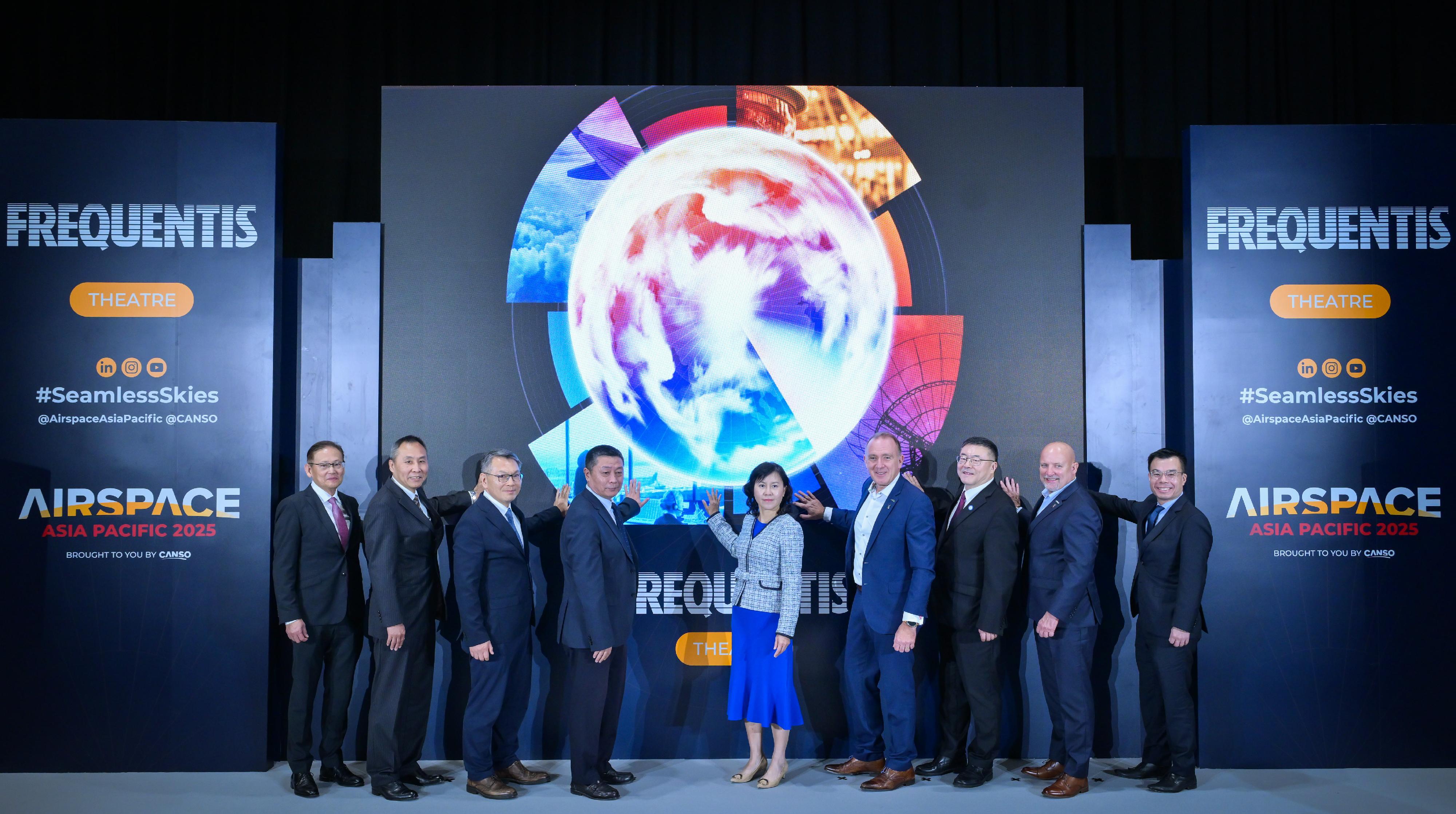 The Airspace Asia Pacific 2025 commenced on December 9. Photo shows (from left) the President of the Hong Kong International Aviation Academy, Mr Simon Li; the Director-General of the Air Traffic Management Bureau of the Civil Aviation Administration of China (CAAC), Mr Miao Xuan; the Director-General of Civil Aviation, Mr Victor Liu; the Deputy Administrator of the CAAC, Mr Ma Bing; the Secretary for Transport and Logistics, Ms Mable Chan; the President and Chief Executive Officer (CEO) of the Civil Air Navigation Services Organisation (CANSO), Mr Simon Hocquard; the Regional Director of the Asia Pacific Office of the International Civil Aviation Organization, Mr Ma Tao; the Chair of the CANSO Board of Directors, Mr Tim Arel; and the Director-General of the Civil Aviation Authority of Singapore and Chair of the Asia Pacific CANSO CEO Committee, Mr Han Kok-juan, officiating at the opening ceremony.