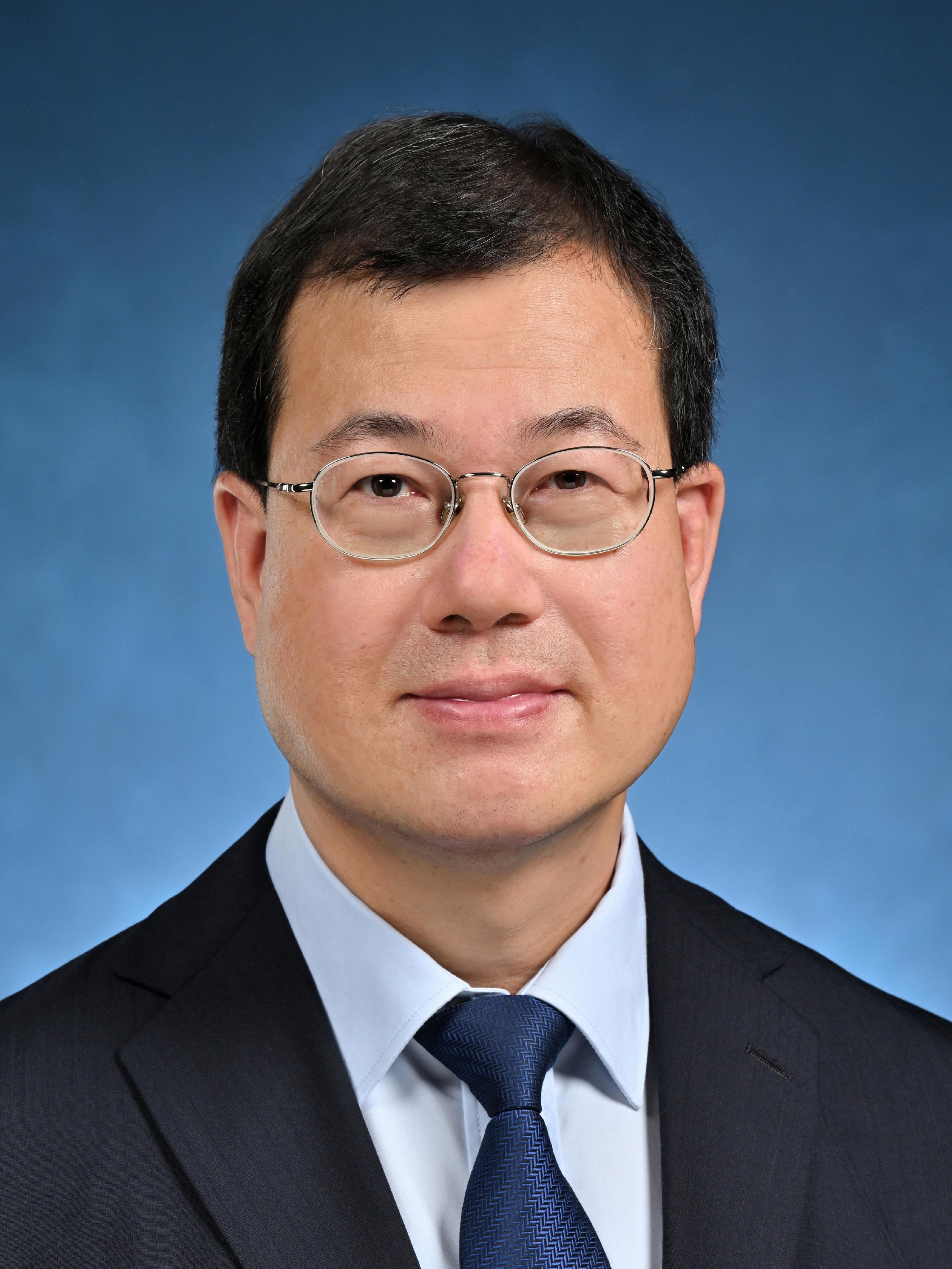 Mr Chris Chong Yan-tung, the Director of Legal Aid, will proceed on pre-retirement leave on January 1, 2026.