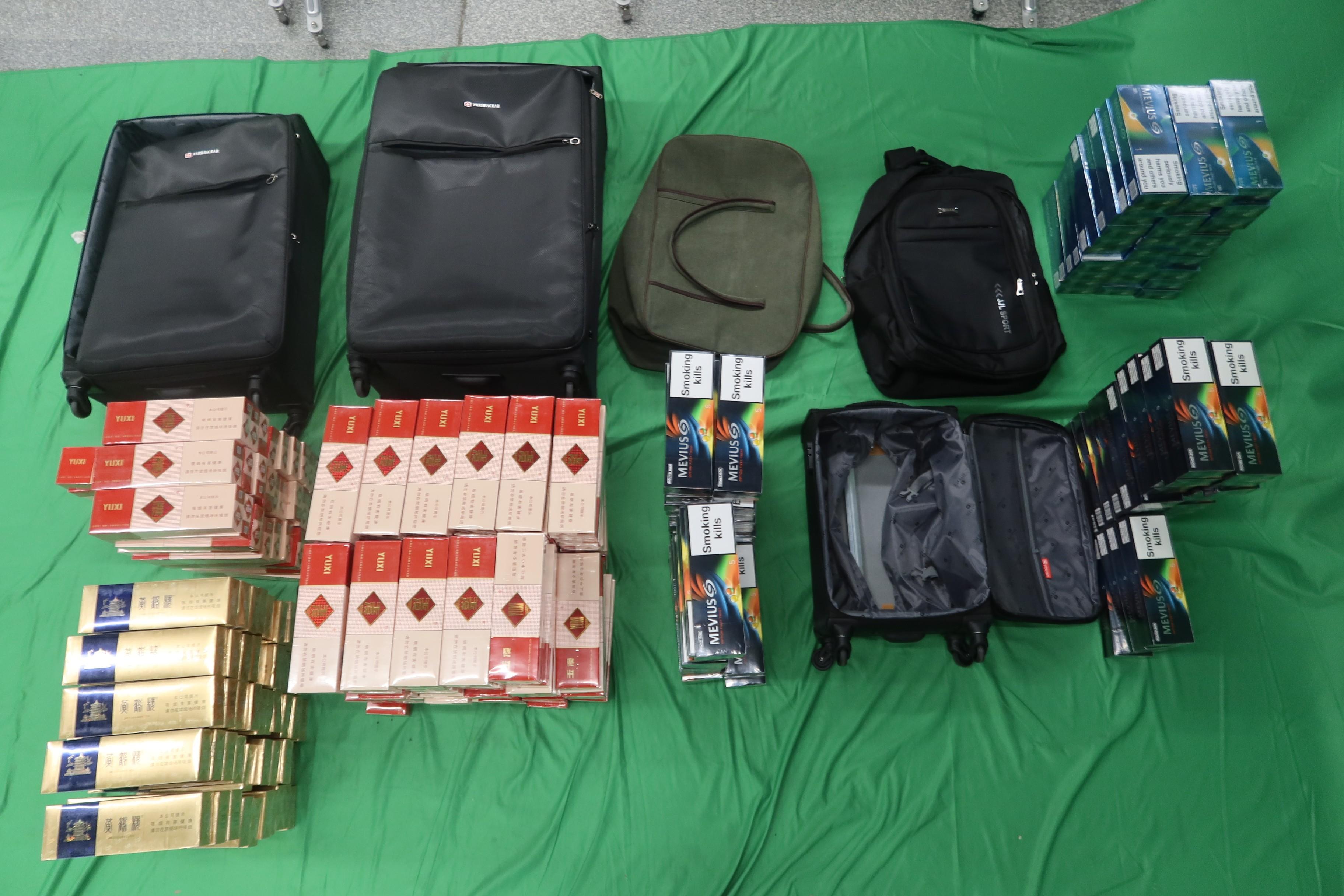 A 29-year-old incoming male passenger was sentenced to six months' imprisonment and fined $1,000 by the West Kowloon Magistrates' Courts today (January 13) for importing duty-not-paid cigarettes and failing to declare them to Customs officers, in contravention of the Dutiable Commodities Ordinance. Photo shows the duty-not-paid cigarettes seized. 
