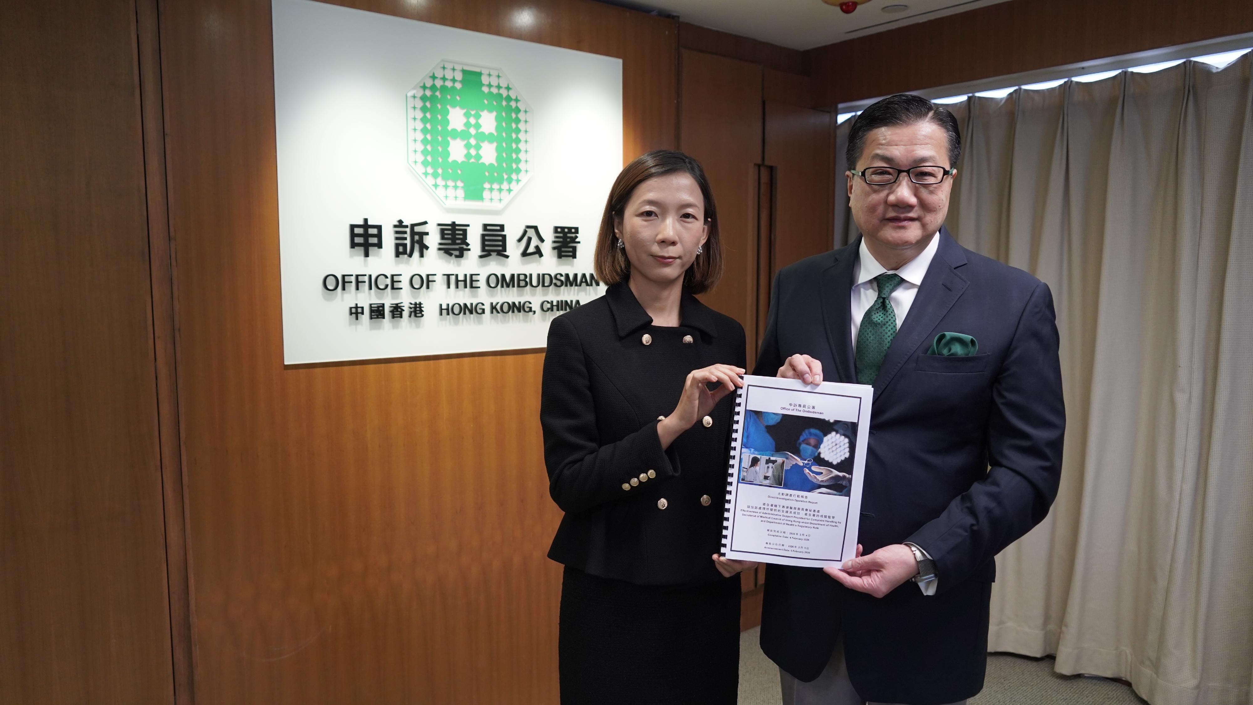 The Office of The Ombudsman today (February 5) announced the results of a direct investigation operation into the effectiveness of administrative support for complaint handling provided by the Secretariat of the Medical Council of Hong Kong under the Department of Health, as well as the Department&rsquo;s regulatory role. Photo shows the Ombudsman, Mr Jack Chan (right).