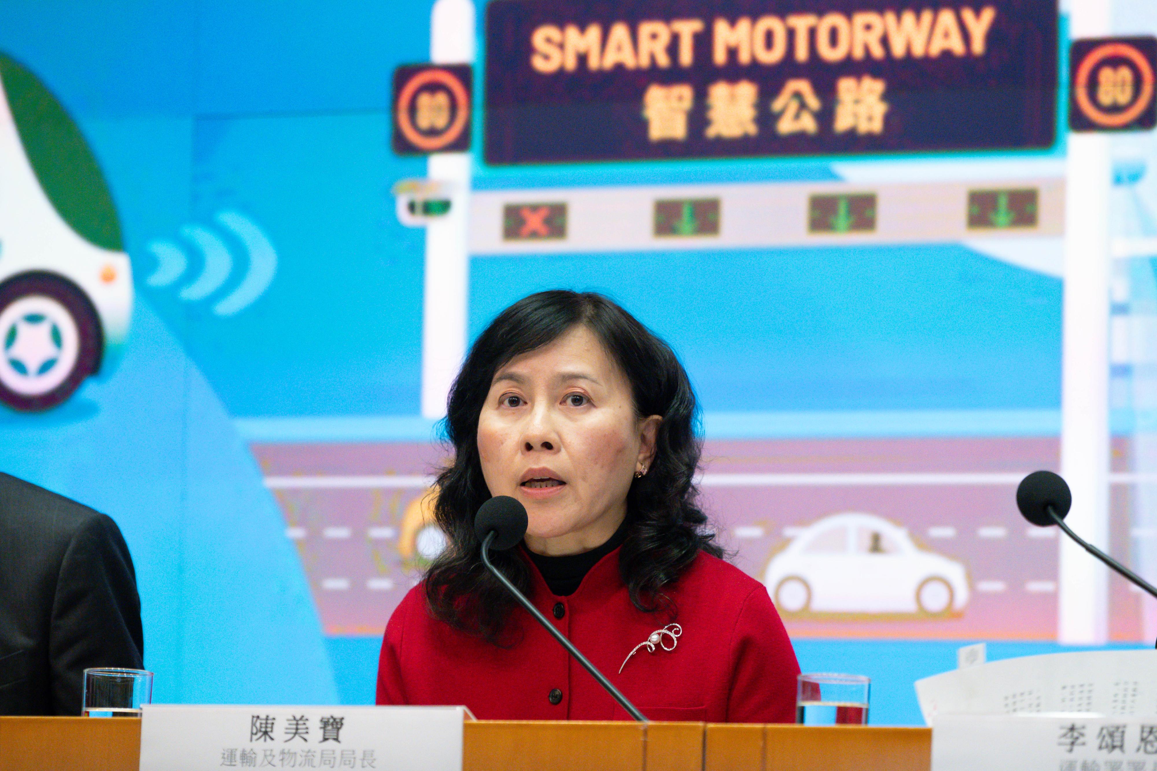 The Secretary for Transport and Logistics, Ms Mable Chan, held a press conference today (February 6) to announce the Transport Strategy Blueprint.