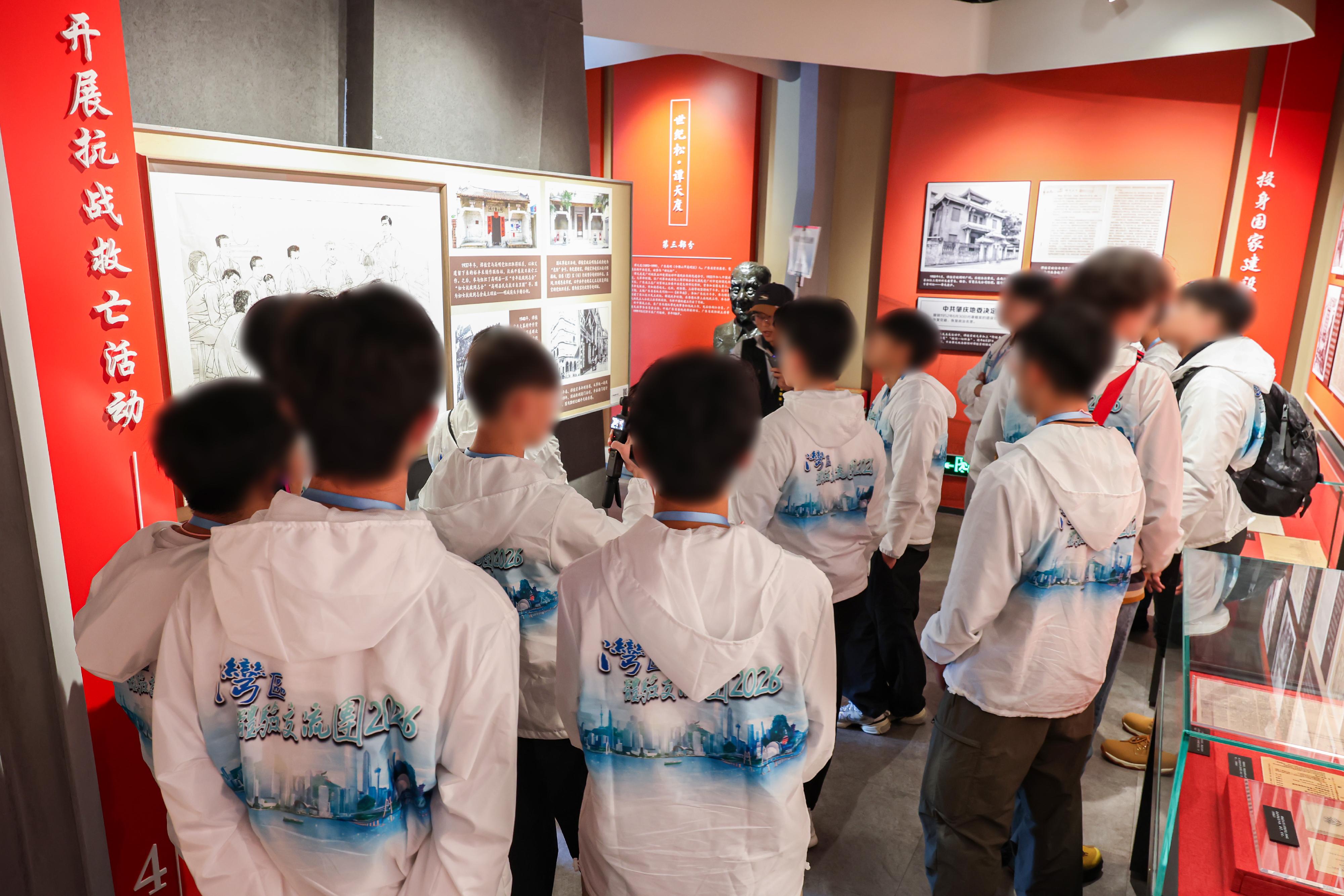 To further cultivate national consciousness and positive values in young rehabilitated persons, correctional officers led youths who have completed their sentences and are under statutory supervision to participate in the Greater Bay Area Experience Exchange Tour 2026, visiting Foshan and Zhuhai in the Guangdong-Hong Kong-Macao Greater Bay Area for three days and two nights of exchanges, so that they could learn about the country's history and culture as well as its developments in various fields. Photo shows young rehabilitated persons visiting the San Tan Geming Shiji Exhibition Hall on February 7.