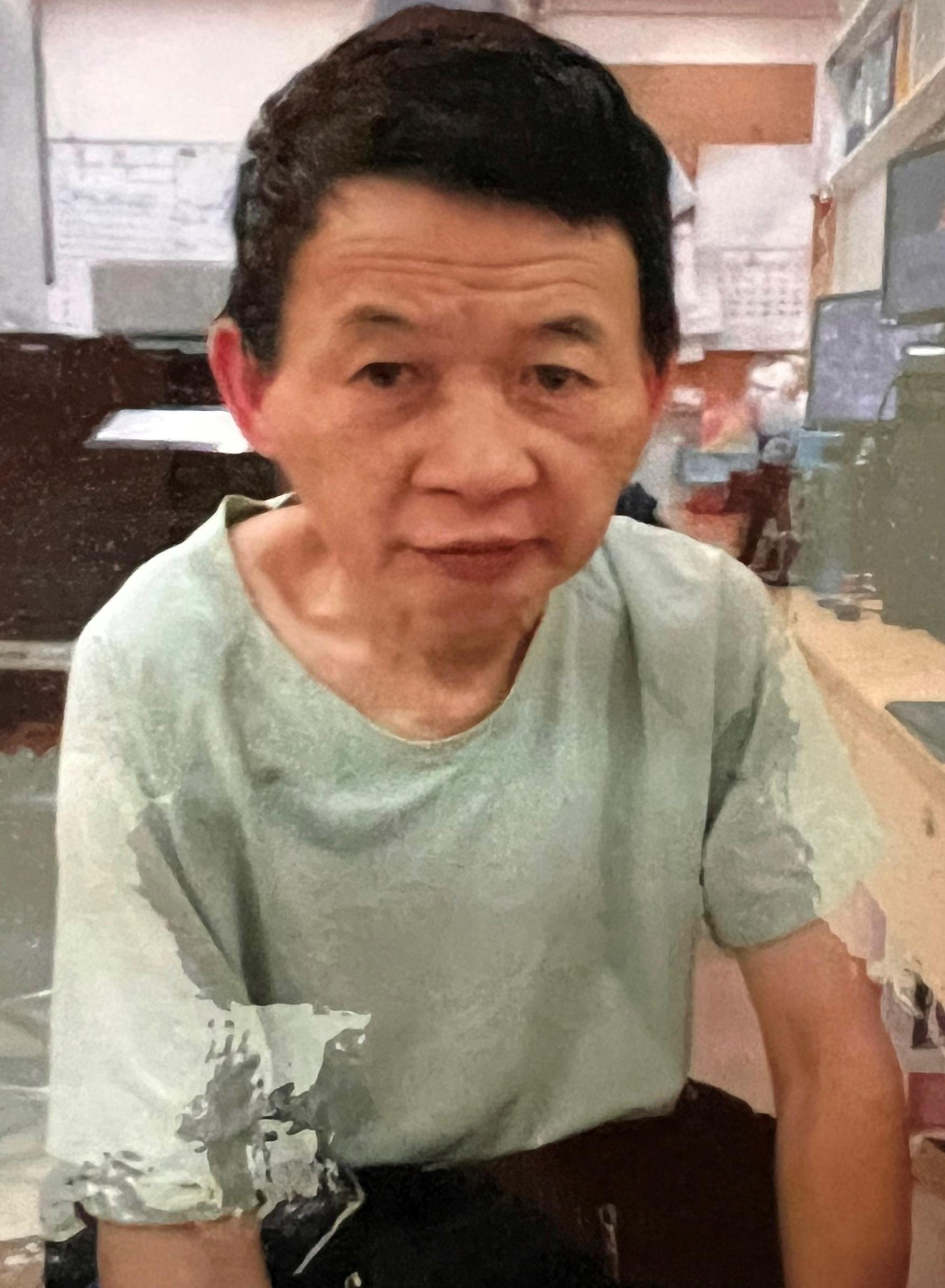 六十四歲男子卓玉貞身高約一點五米，瘦身材，尖面型，黃皮膚及蓄短黑髮。他最後露面時身穿黑色及藍色長袖外套、深色長褲、白色鞋及攜有一個藍色背包。
