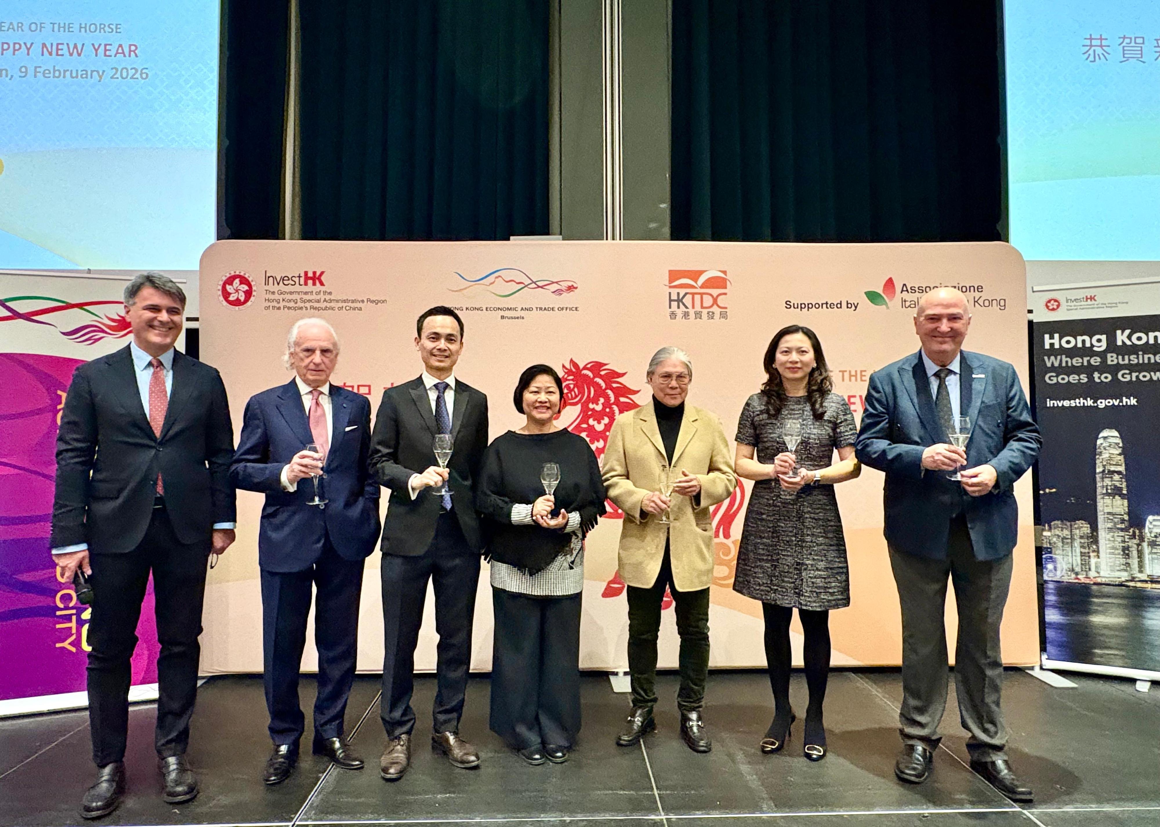 The Hong Kong Economic and Trade Office in Brussels (Brussels ETO) hosted a Chinese New Year reception in Milan, Italy, on February 9 (Milan time), marking the launch of its Year of the Horse celebrations. Photo shows (from left) the Director, Italy, Cyprus, Greece and Malta of the Hong Kong Trade Development Council, Mr Gianluca Mirante; the President of Italy-Hong Kong Association, Mr Riccardo Fuochi; the Regional Director, Europe, Central Asia and Israel of the Hong Kong Trade Development Council, Mr Chris Lo; the Special Representative for Hong Kong Economic and Trade Affairs to the European Union, Ms Shirley Yung; the President of the Sports Federation and Olympic Committee of Hong Kong, China, Dr Timothy Fok; Deputy Representative of Brussels ETO Miss Fiona Li; and the Principal Consultant (Milan), Invest Hong Kong, Mr Stefano De Paoli, toasting at the reception.