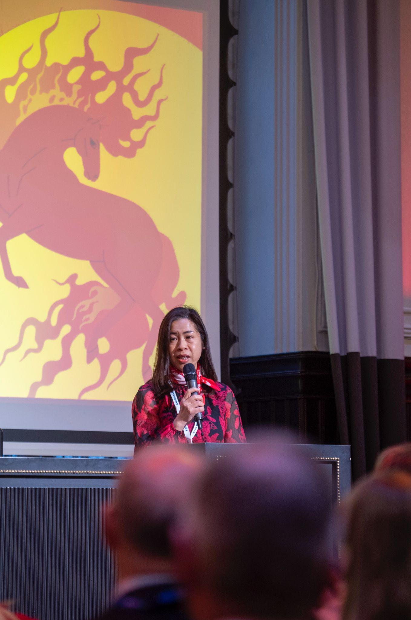 The Hong Kong Economic and Trade Office in London (London ETO), in collaboration with Invest Hong Kong and the Hong Kong Trade Development Council, hosted two celebratory and promotional events under the Economic and Trade Express platform to celebrate the Year of the Horse in Copenhagen, Denmark, and Helsinki, Finland, on February 10 and 11 respectively. Photo shows the Director-General of the London ETO, Miss Fiona Chau, delivering a speech at the Helsinki reception.