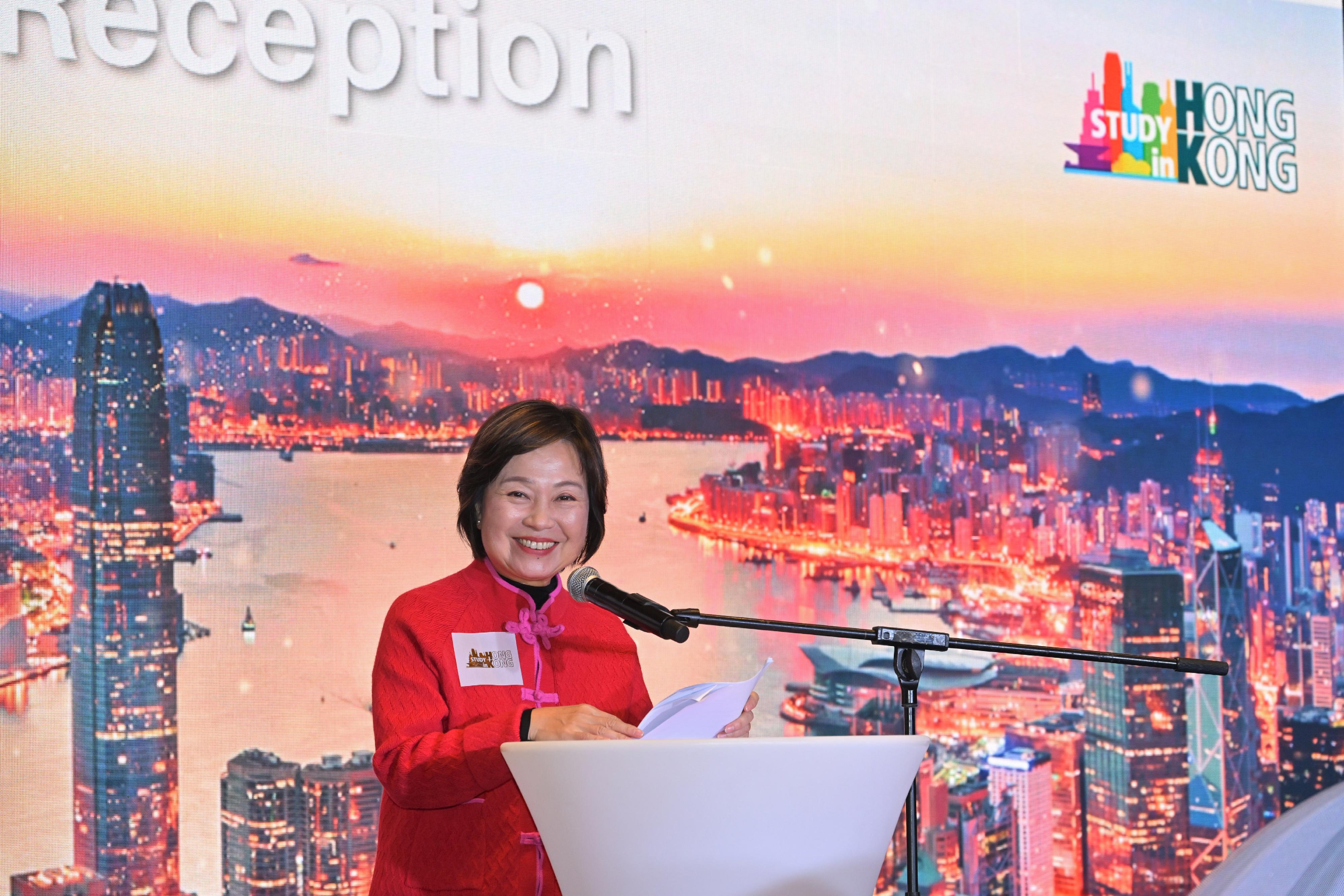 The Secretary for Education, Dr Choi Yuk-lin, speaks at the Hong Kong reception of the Asia-Pacific Association for International Education (APAIE) 2026 Conference and Exhibition today (February 23).