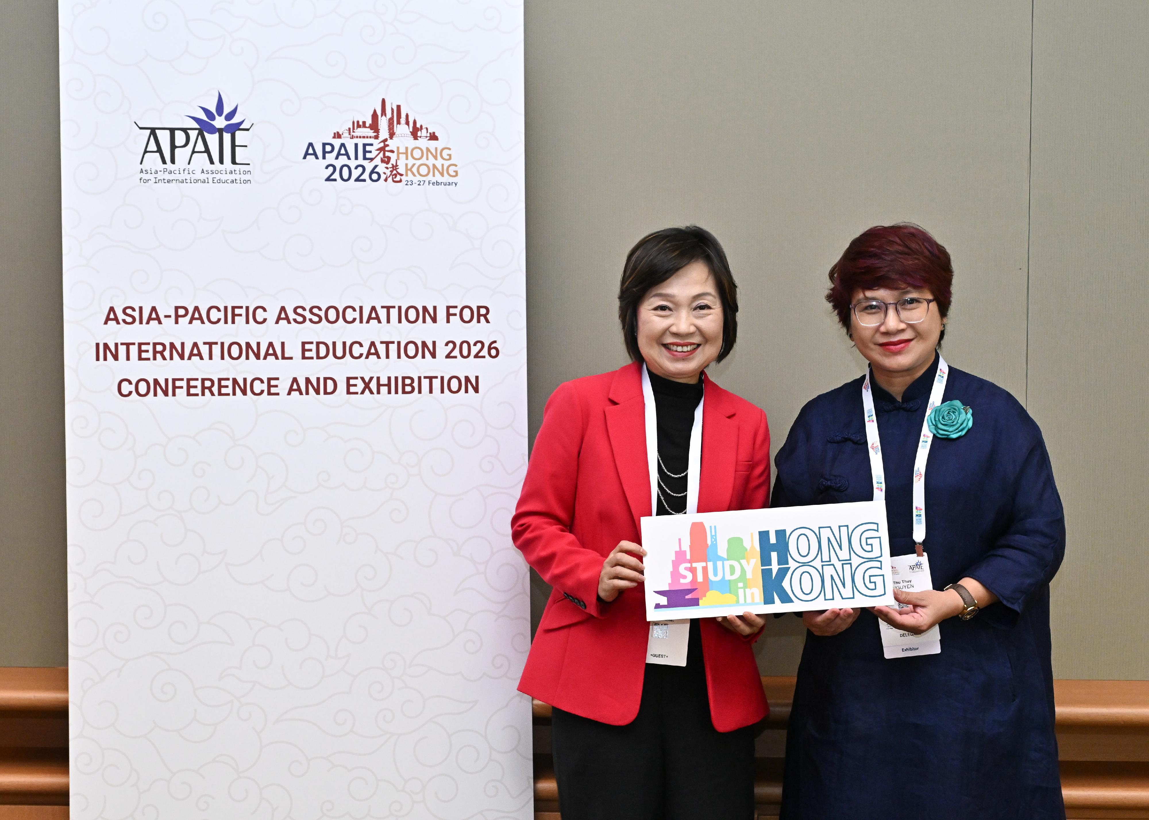 The opening ceremony of the Asia-Pacific Association for International Education 2026 Conference and Exhibition was held today (February 24). Photo shows the Secretary for Education, Dr Choi Yuk-lin (left), with the Director General of the International Cooperation Department of the Ministry of Education and Training of Vietnam, Dr Nguyen Thu Thuy (right), after the ceremony.
