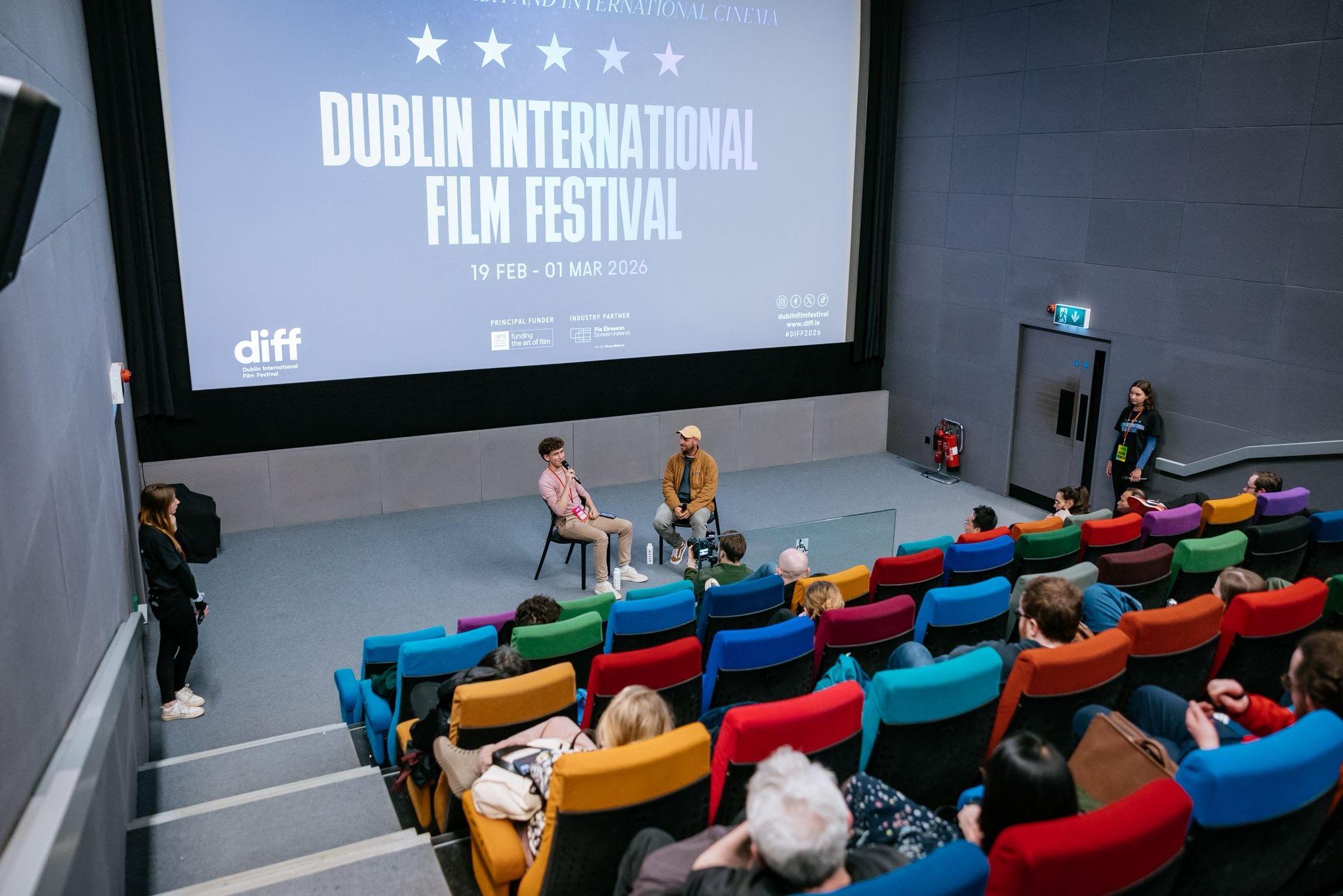 The audience of Hong Kong film "Four Trails" exchanged views with Director Robin Lee during a Q&A session after the screening of the film at the Dublin International Film Festival 2026 on February 25 (Dublin time).

