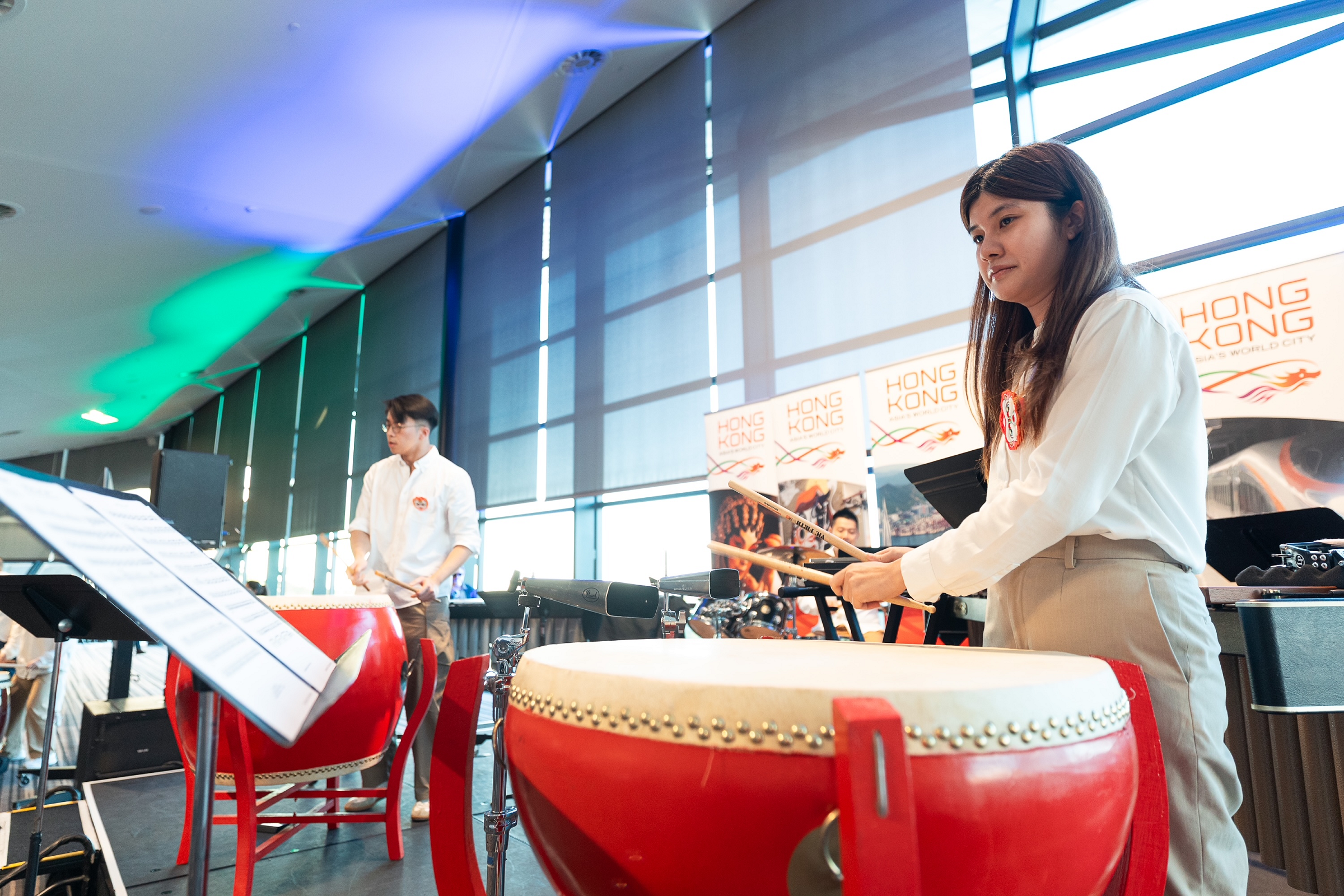The Hong Kong Economic and Trade Office, Sydney, hosted a Chinese New Year reception in Adelaide, Australia, yesterday (March 3) to celebrate the Year of the Horse and promote Hong Kong's artistic talent. The reception concluded with a Cantonese pop music medley by the Hong Kong ensemble Toolbox Percussion.
