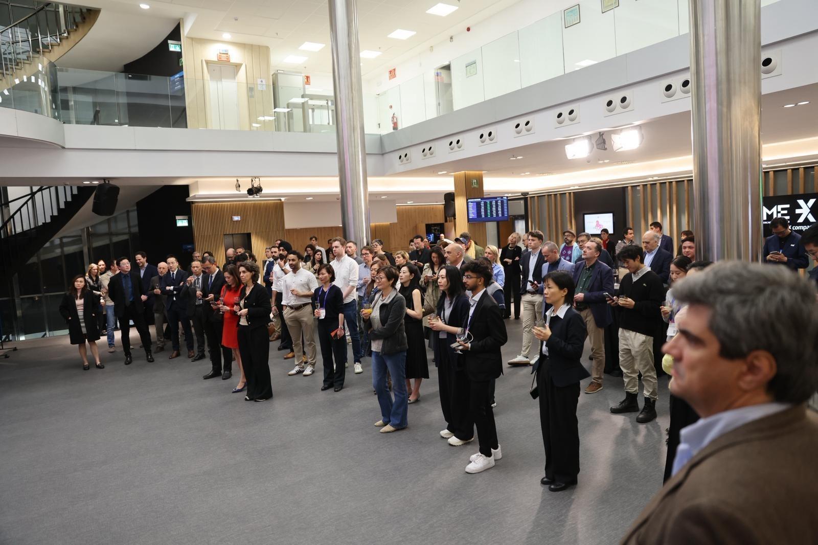 The Hong Kong Economic and Trade Office in Brussels continues to hold Chinese New Year celebrations in Europe. Photo shows local guests attending the Chinese New Year reception in Barcelona, Spain, on March 4 (Barcelona time). 