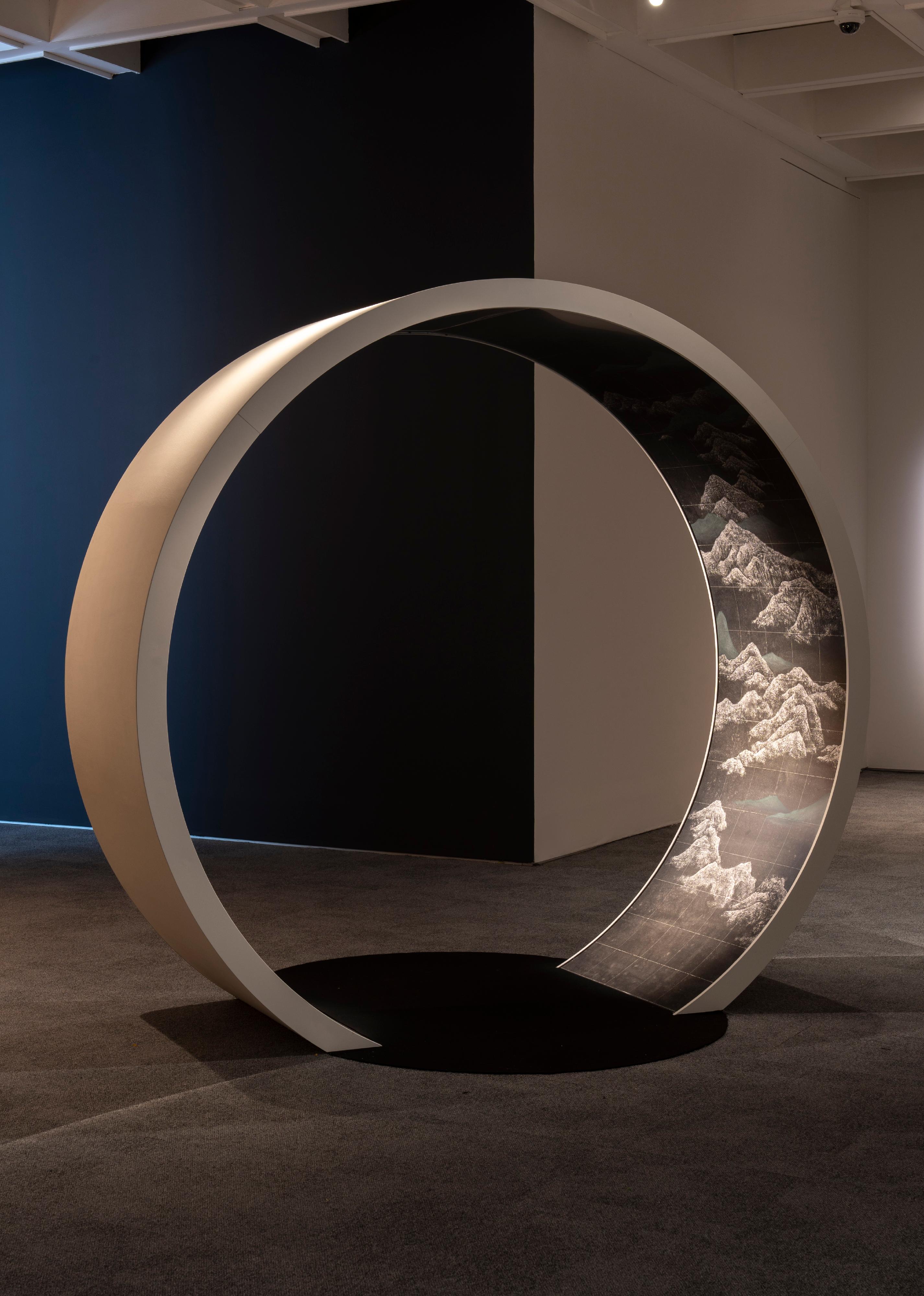 The Hong Kong Museum of Art is staging the "Live: Hong Kong Art Exhibition" starting from tomorrow (March 20), featuring artworks from 19 artists who are actively shaping the city's contemporary art scene. Photo shows artist Ross Yau&rsquo;s artwork "Mountains Beyond II".