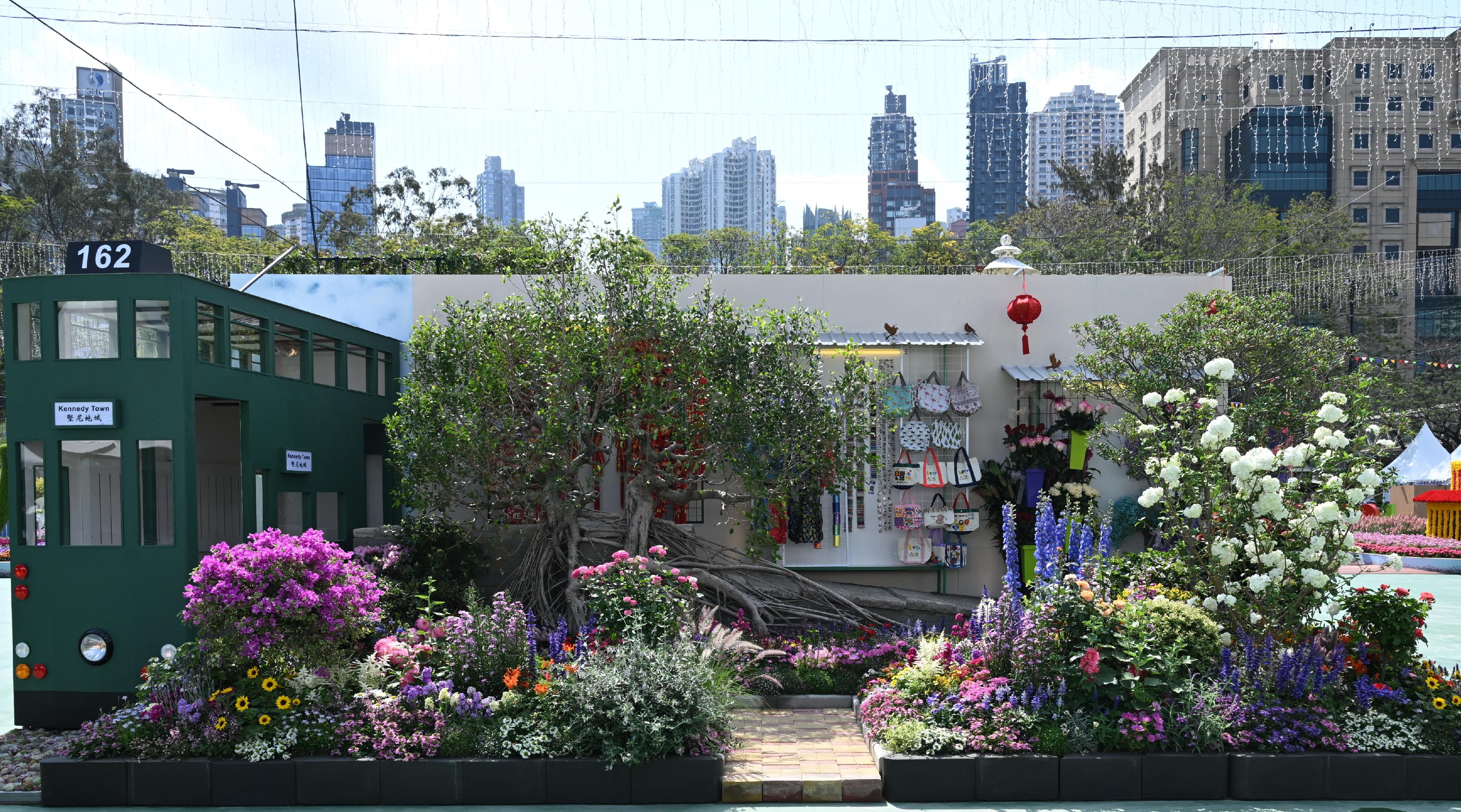 The Hong Kong Flower Show 2026, currently running at Victoria Park, is displaying the winning entries of the Leisure and Cultural Services Department's Oriental and Western Style Garden Plot Competitions. Photo shows Central and Western District's "Pottinger Street (Stone Slab Street)", which won the First Prize of the Oriental Style Garden Plot Competition.