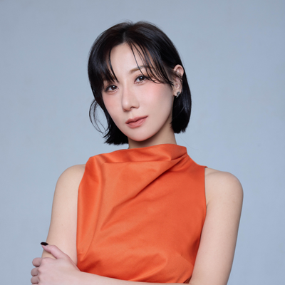 「香港流行文化節2026」重頭節目戶外音樂嘉年華《ImagineLand》於四月二十五和二十六日舉行。日間節目包括「跨越界限音樂會」、「流行盲盒」戶外裝置和「藝術部落」；晚間則有電影放映節目「星空電影院」。本地實力女唱將泳兒將於「跨越界限音樂會」中演唱。