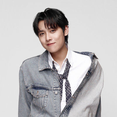 「香港流行文化節2026」重頭節目戶外音樂嘉年華《ImagineLand》於四月二十五和二十六日舉行。日間節目包括「跨越界限音樂會」、「流行盲盒」戶外裝置和「藝術部落」；晚間則有電影放映節目「星空電影院」。新晉歌手曾傲棐將於「跨越界限音樂會」中演唱。