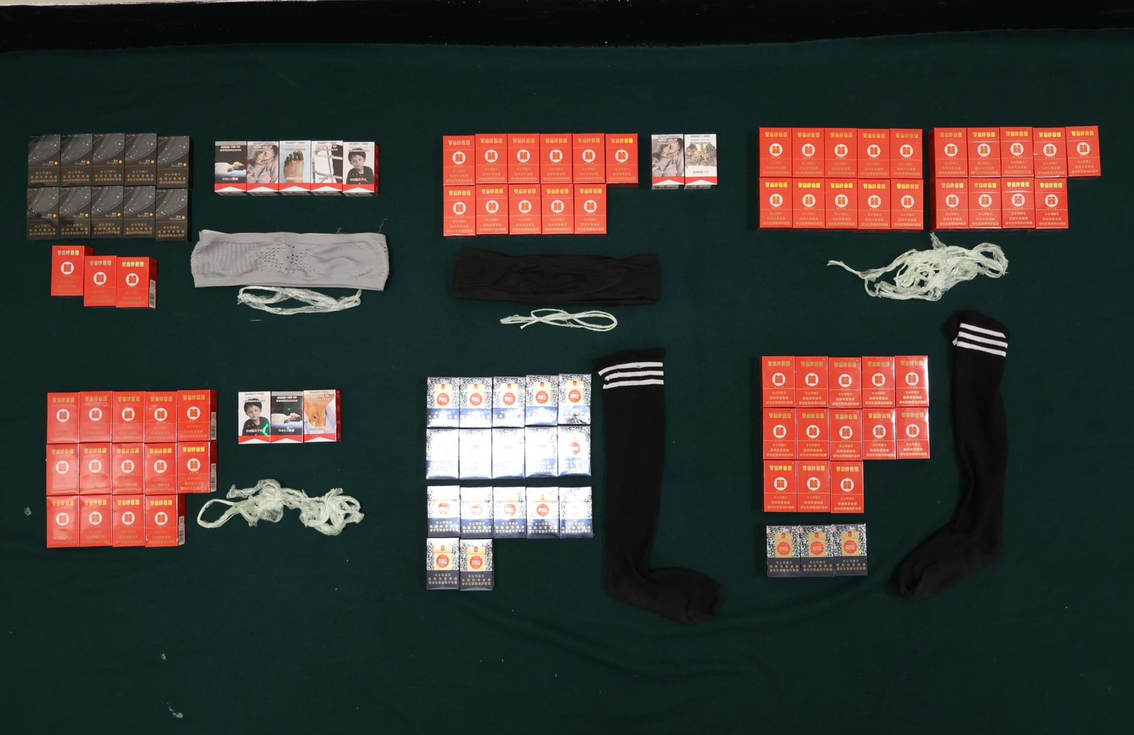 An incoming passenger was sentenced to 29 days of imprisonment by the Fanling Magistrates' Courts today (May 23) for possessing duty-not-paid cigarettes and failing to declare them to Customs officers, in contravention of the Dutiable Commodities Ordinance. Photo shows the duty-not-paid cigarettes seized.