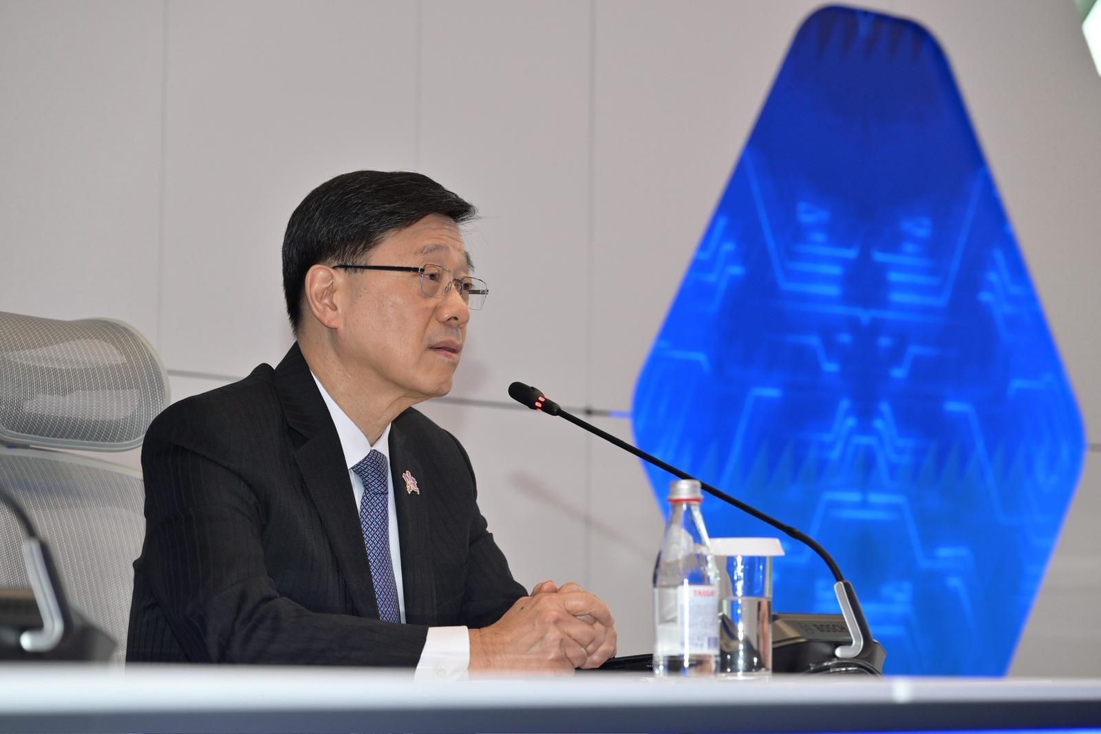 The Chief Executive, Mr John Lee, today (June 1, Astana time) visits the Astana Hub to learn about the latest developments of Kazakhstan in the field of AI.