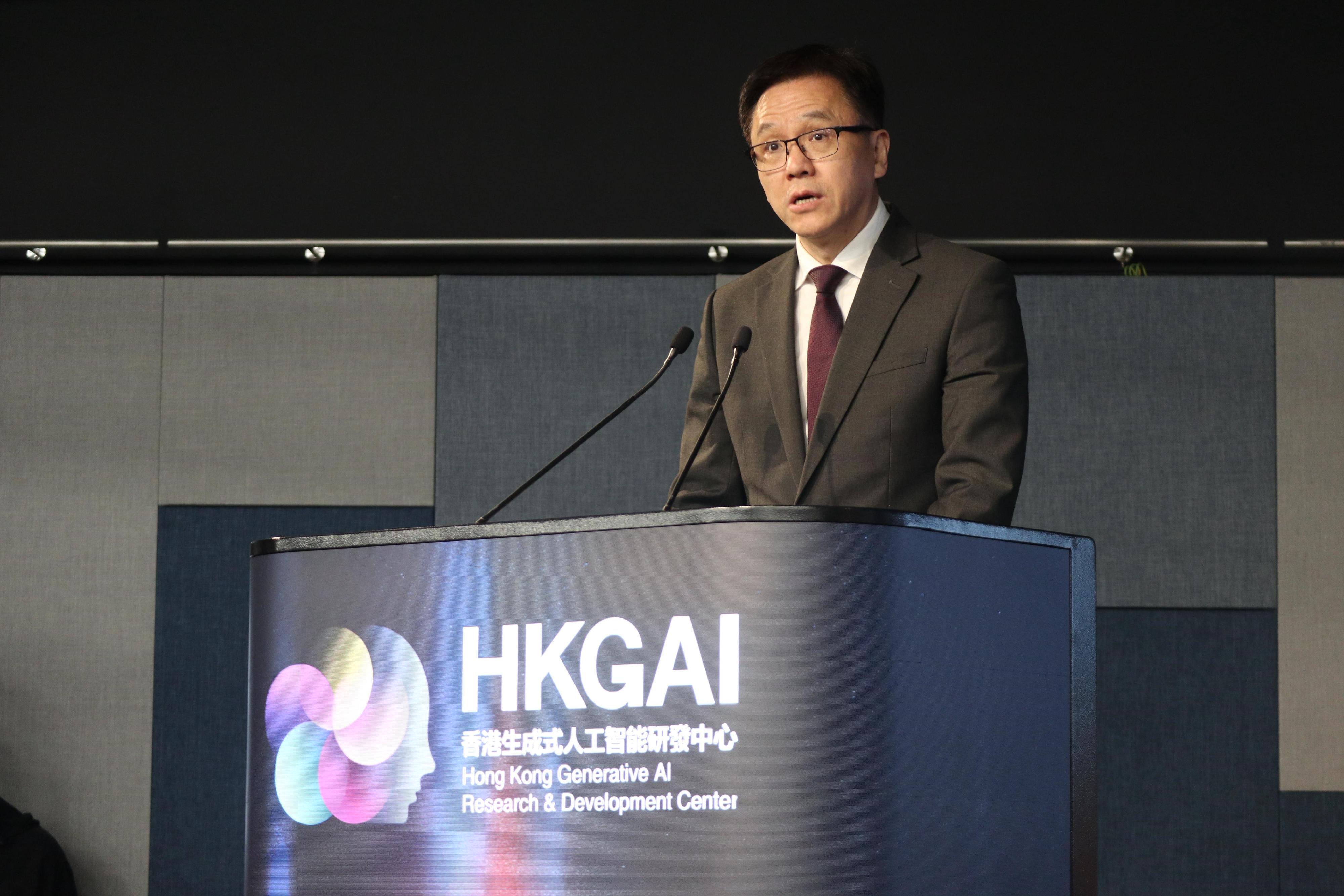創新科技及工業局局長孫東教授今日（六月三日）在「Agentic HK：HKGAI V3大模型發佈暨生態合作大會」上致辭。