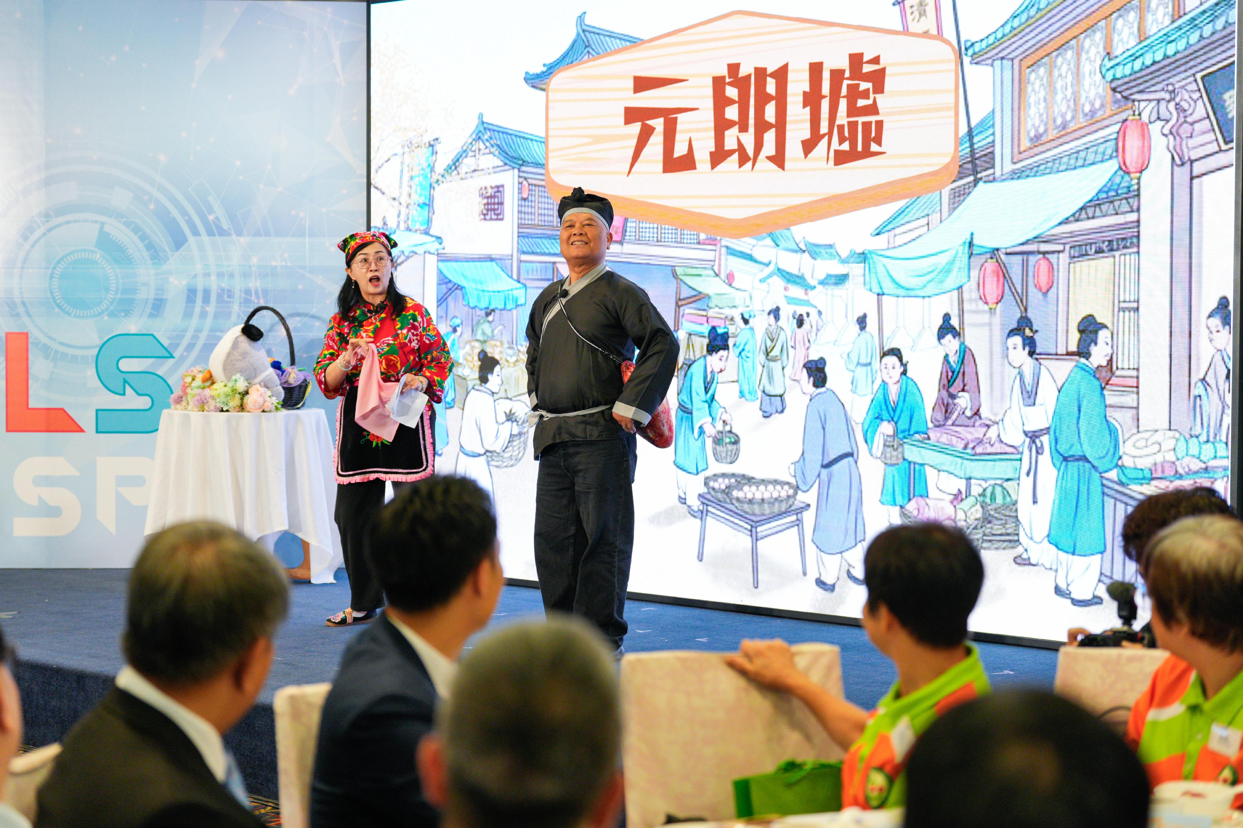 The Annual General Meeting 2025 cum Luncheon of the Senior Police Call (SPC) took place today (June 18) at the Police Officers’ Club. Photo shows champion of the first SPC Anti-Deception Drama Competition, members from Yuen Long Police District delivering anti-scam messages through a drama performance, raising awareness among the elderly about common fraud tactics.