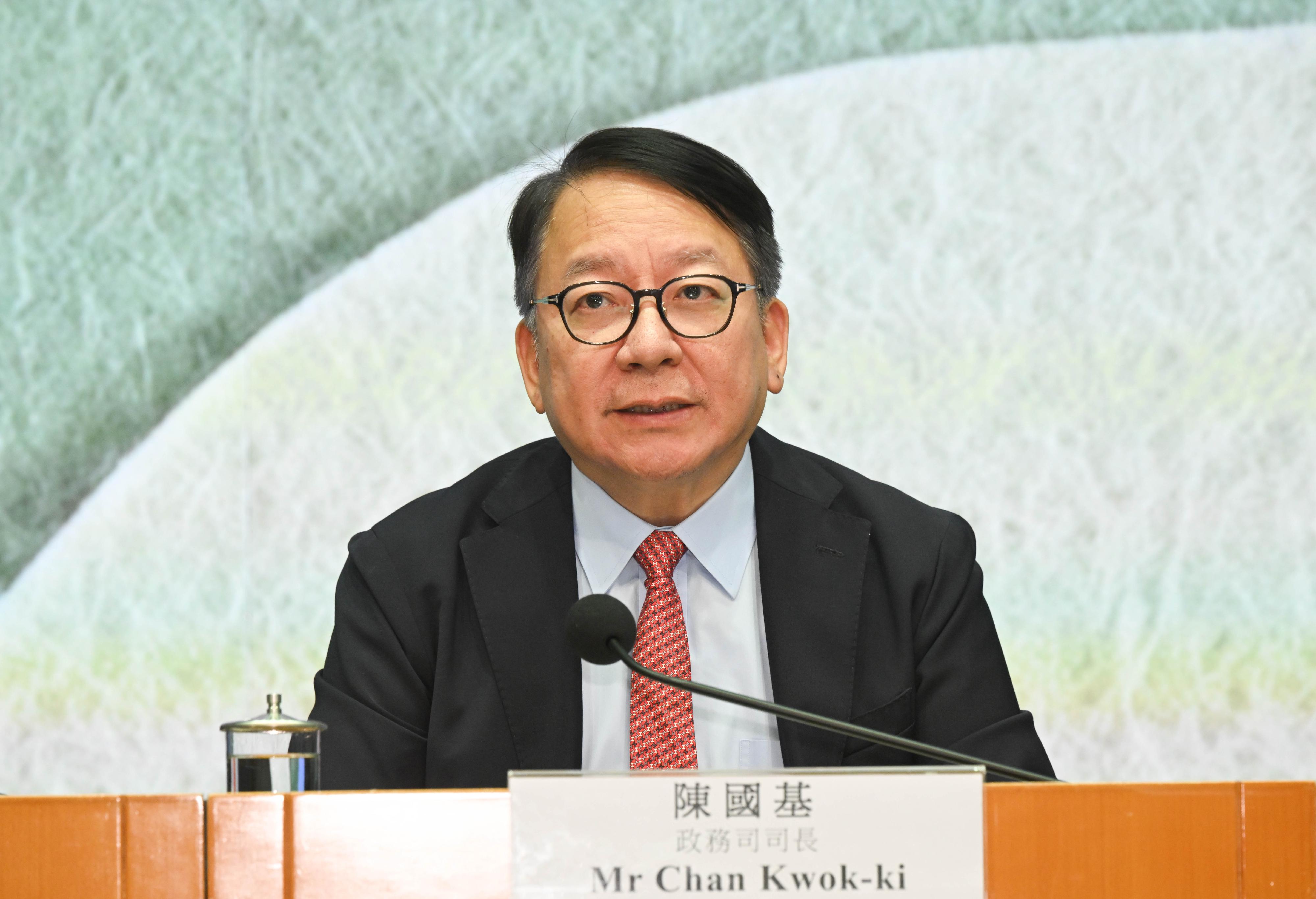 政務司司長陳國基今日(六月十八日)主持記者會,公布《香港精準扶貧成果報告》。