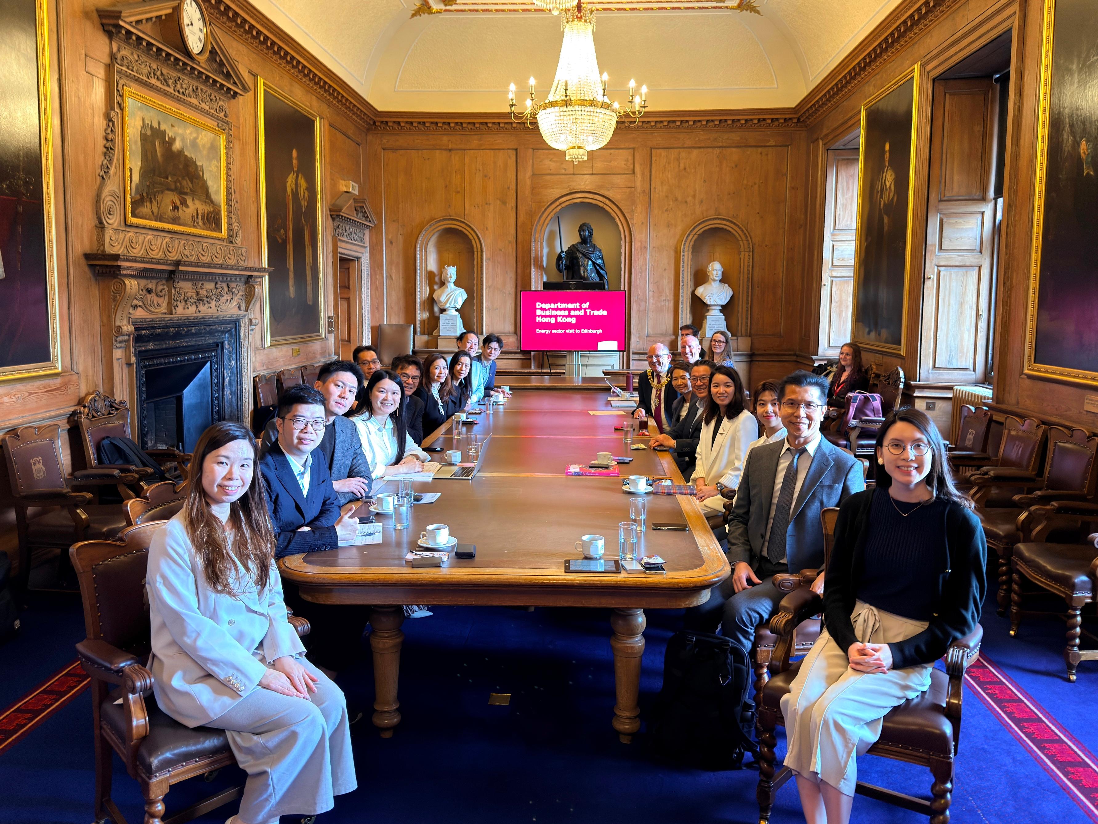Invest Hong Kong (InvestHK) led its first New Energy and Sustainability Mission to the United Kingdom (UK) from June 16 to 24 (London time), co-organised with the UK's Department for Business and Trade. Photo shows the Global Head of Financial Services, Fintech and Sustainability of InvestHK, Mr King Leung (nine left), and the Senior Vice President (Sustainability) for Technology, Innovation and Entrepreneurship of InvestHK, Ms Olivia To (fourth right), meeting with representatives from the City of Edinburgh Council on June 18.