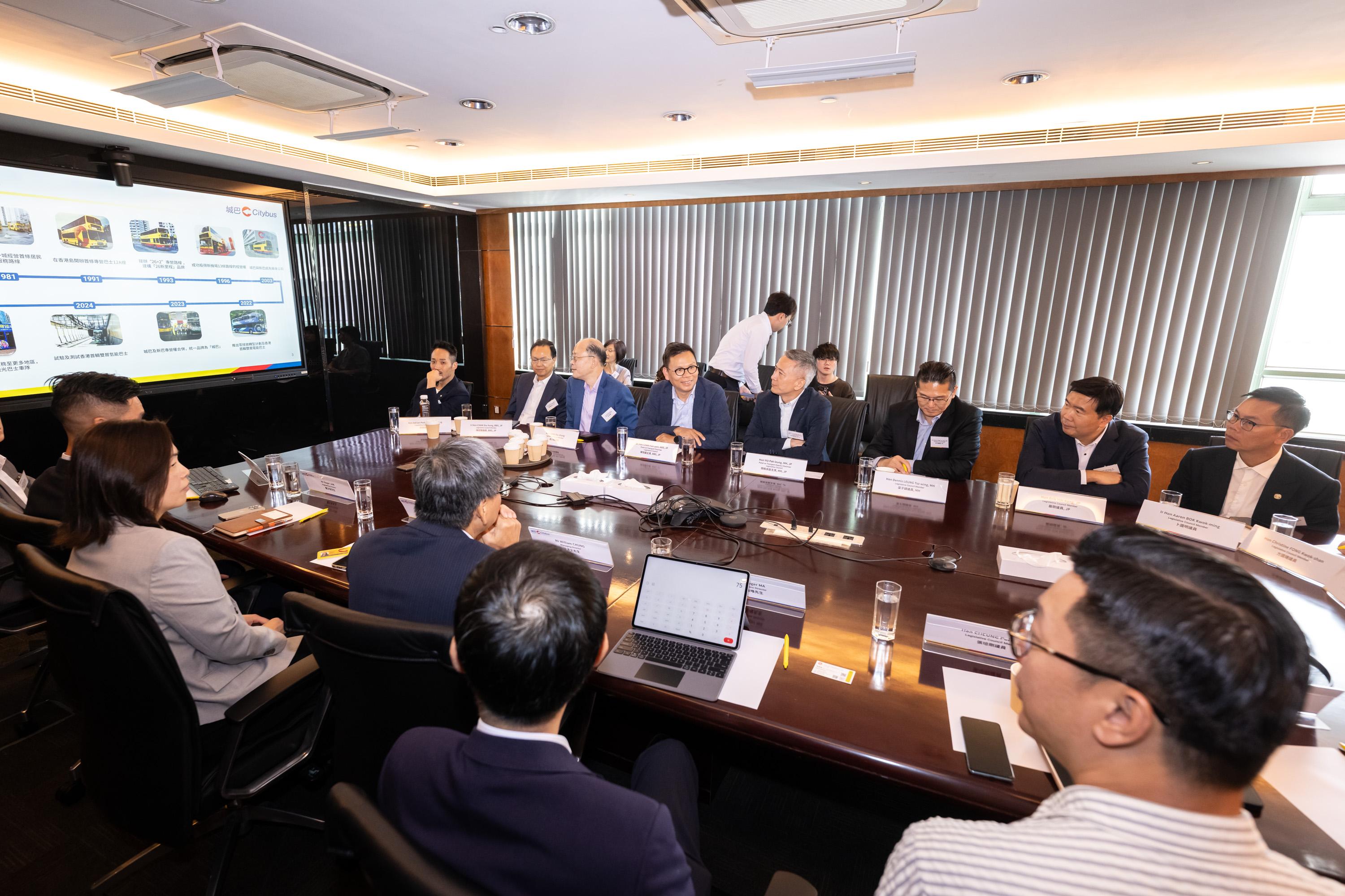 The Legislative Council (LegCo) Panel on Transport visited the Citybus Limited (Citybus) depot today (June 29) and received a briefing from representatives of Citybus on the company's current operational situation.